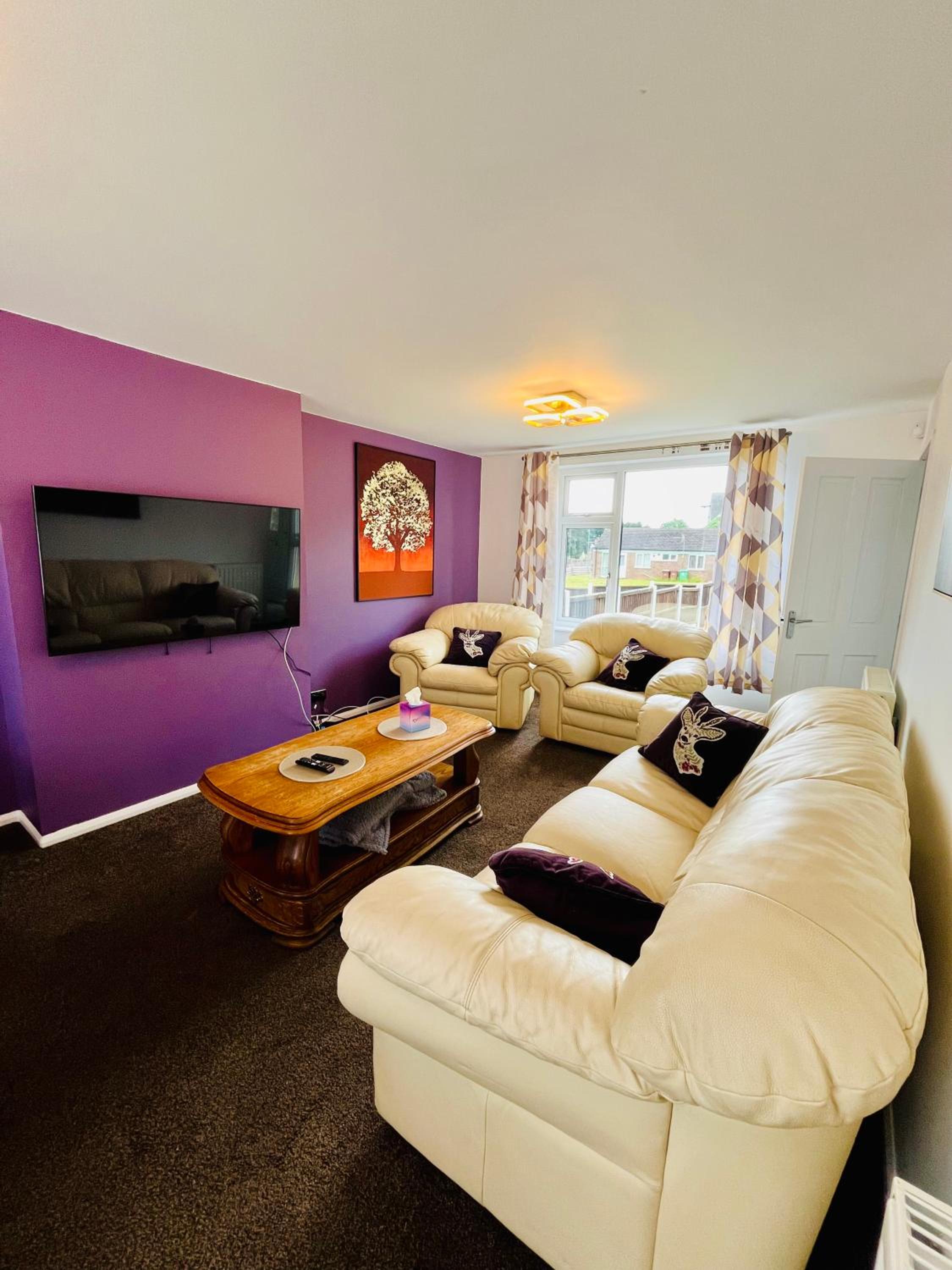 Three-Bedroom House photo 1