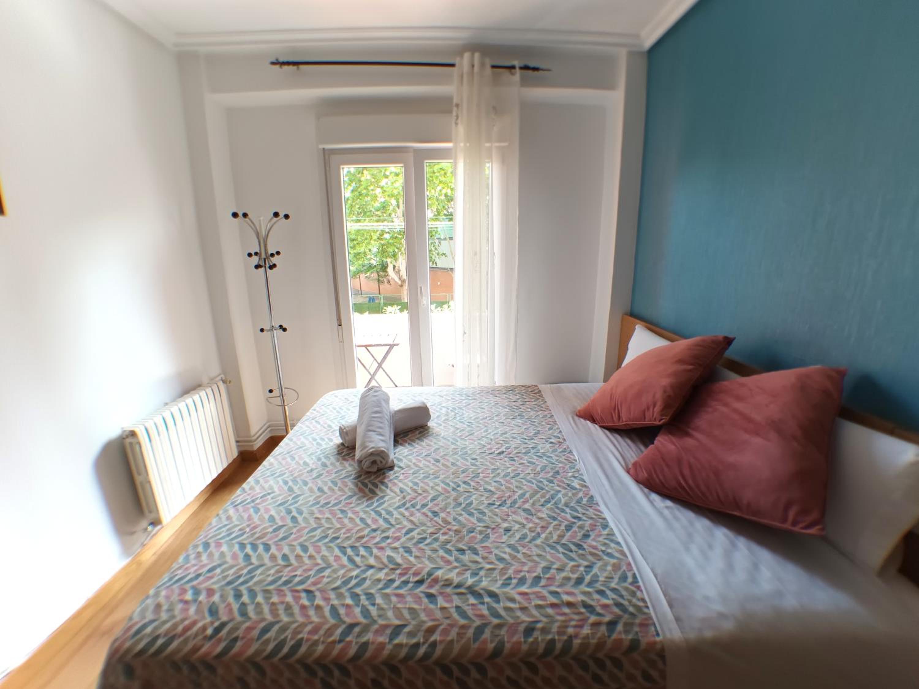 Double Room with Shared Bathroom photo 3