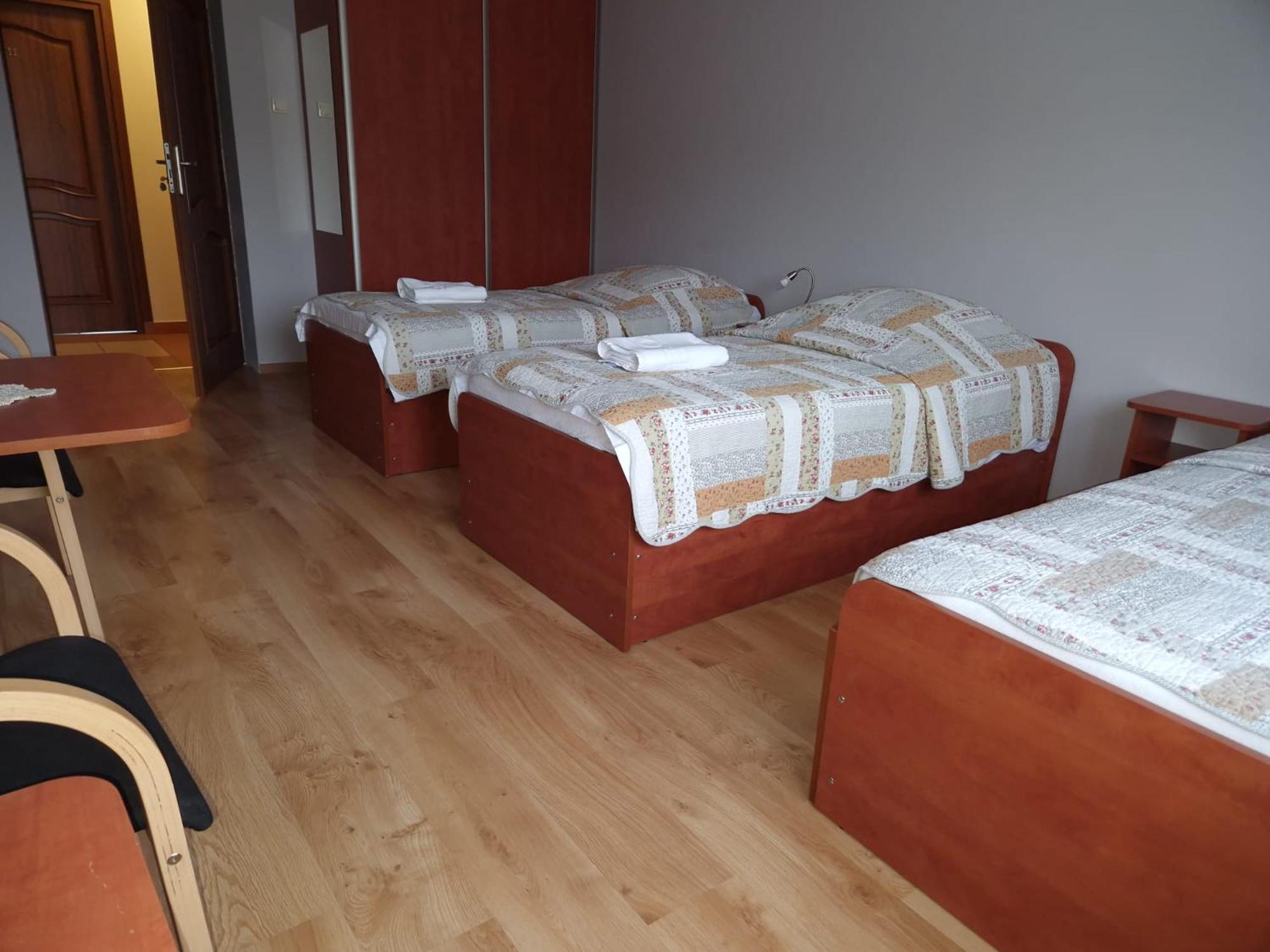 Triple Room with Bathroom photo 3