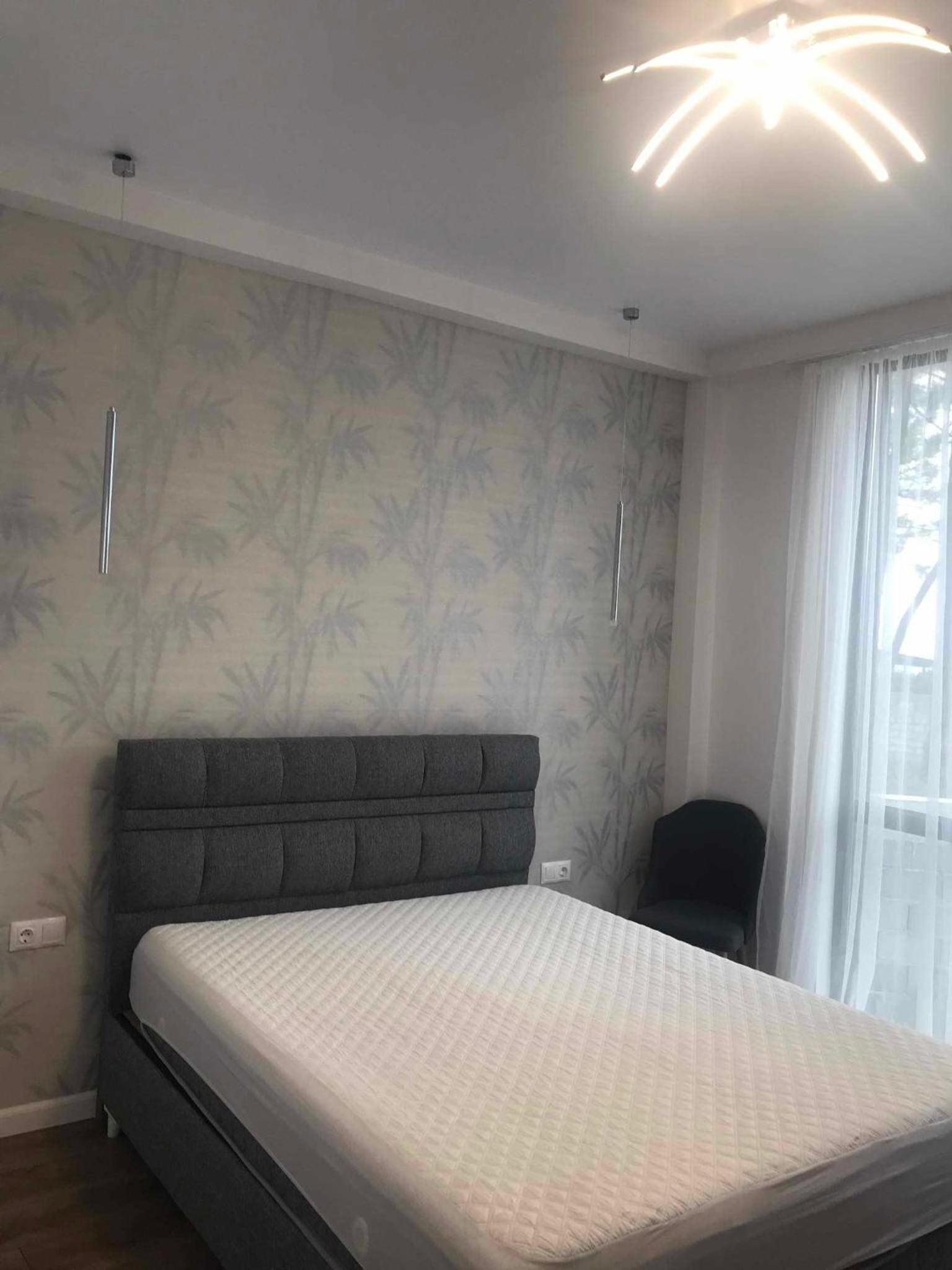 Two-Bedroom Apartment with City View photo 2