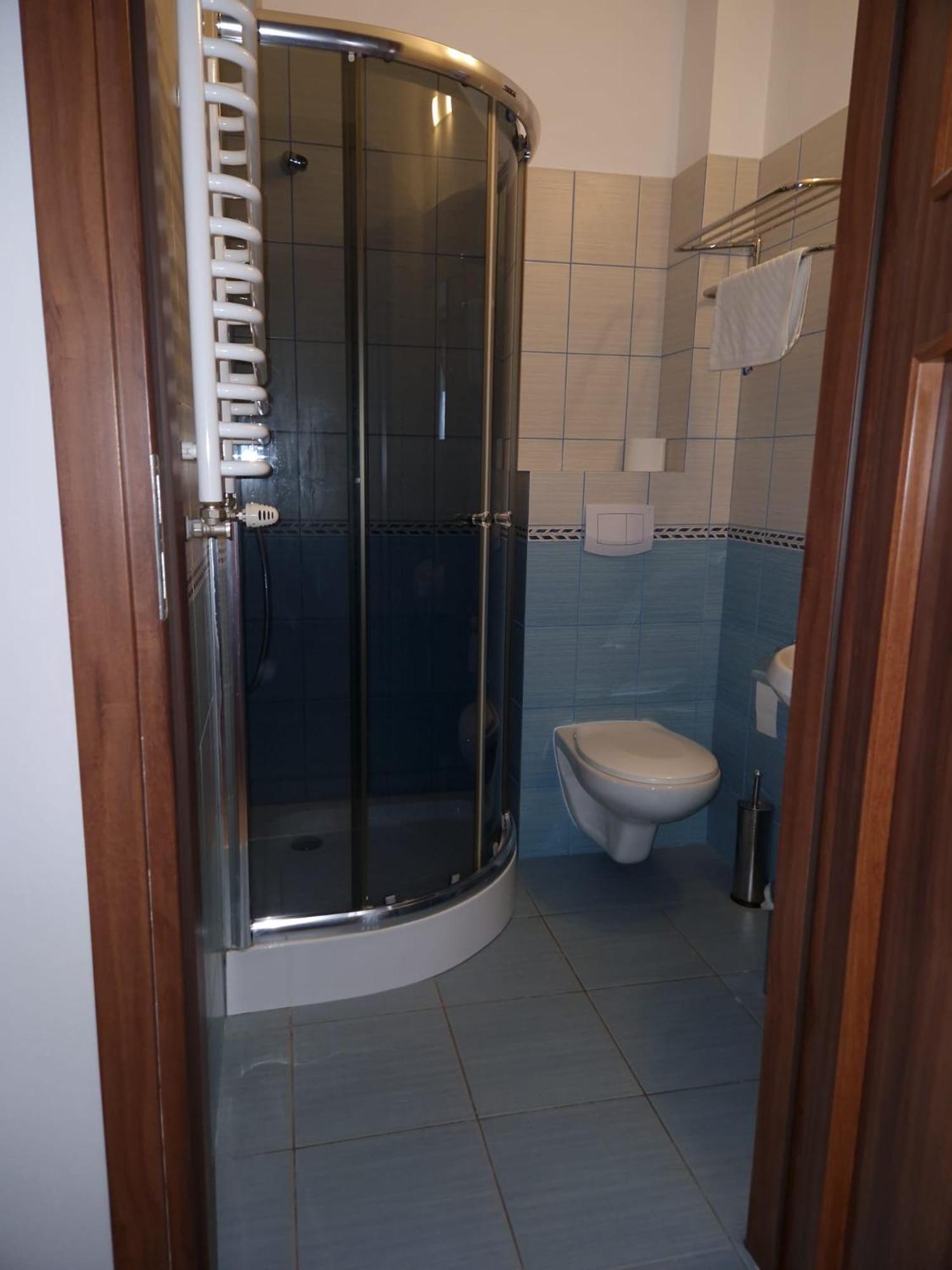 Triple Room with Bathroom photo 2