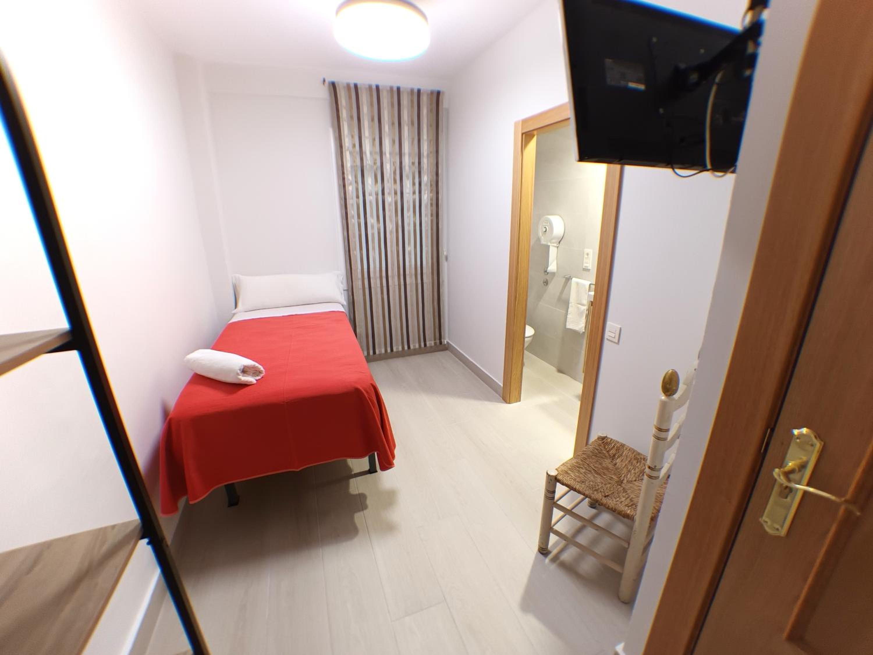 Habitación individual con baño privado