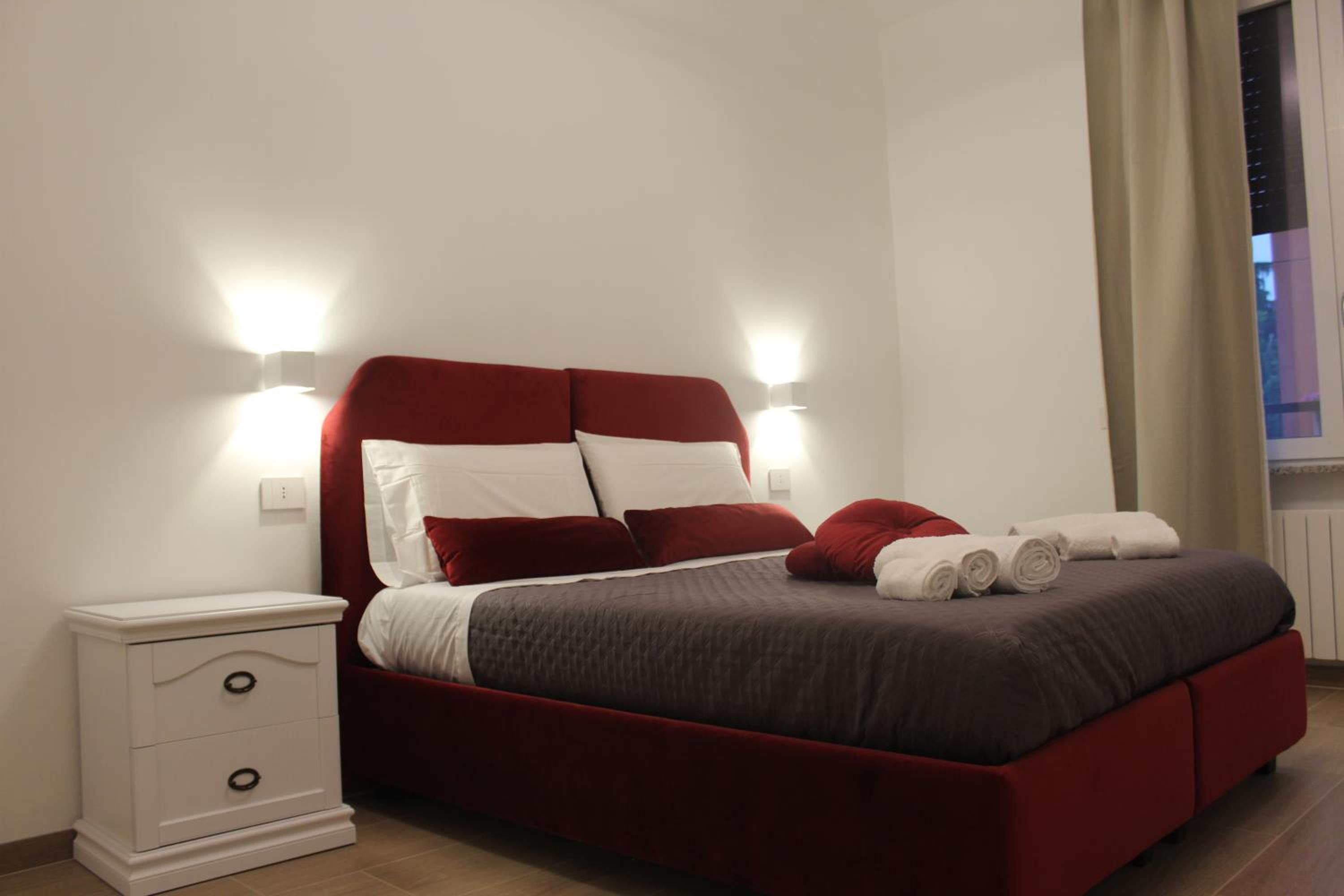 Two-Bedroom Apartment with City View photo 1