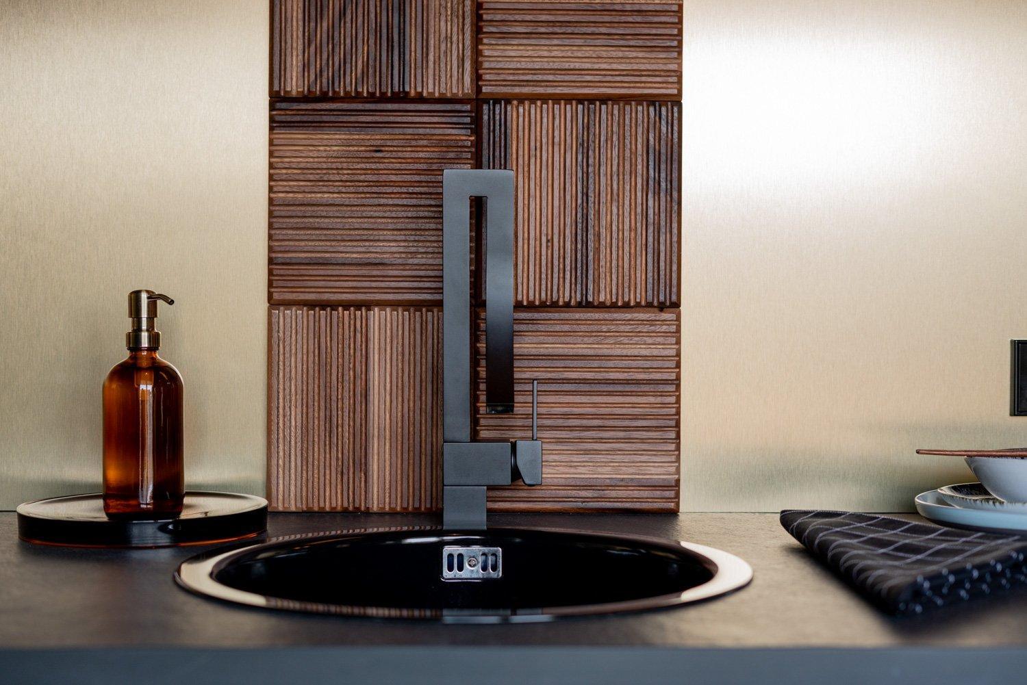 Deluxe Studio photo 2