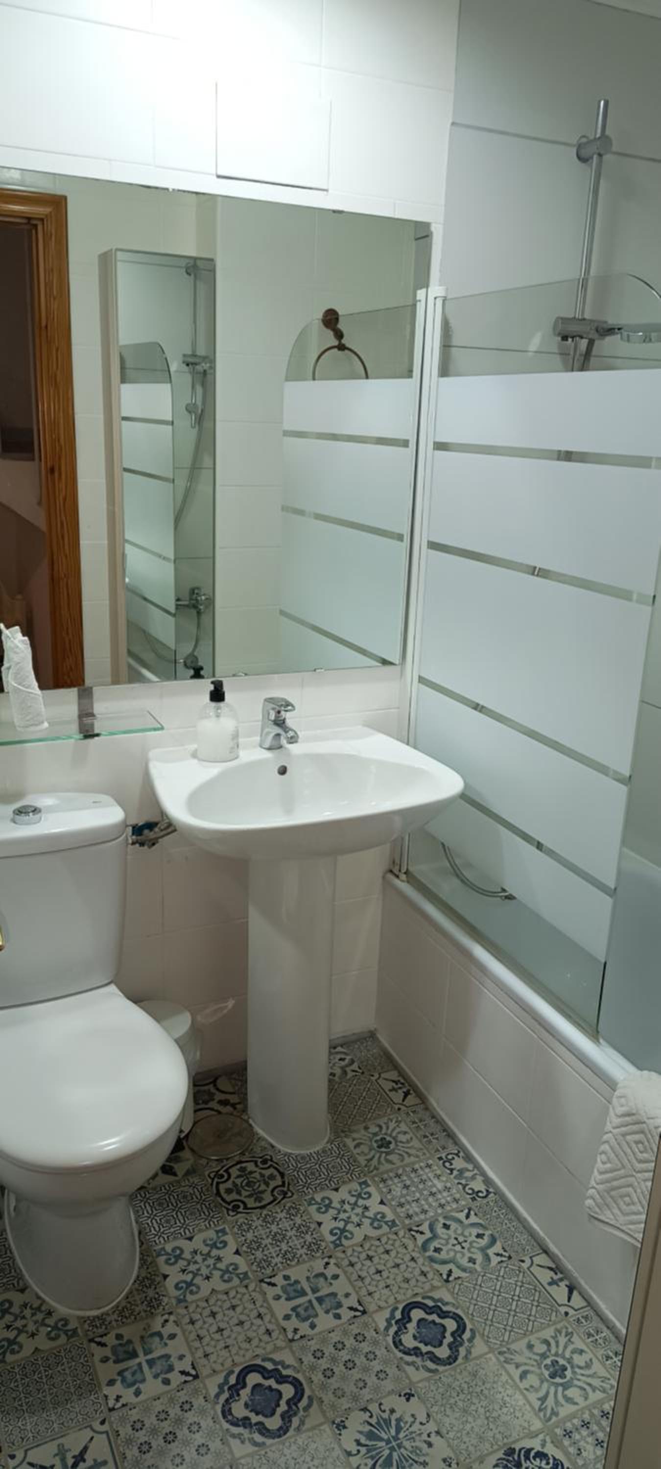 Apartment - Photo 21