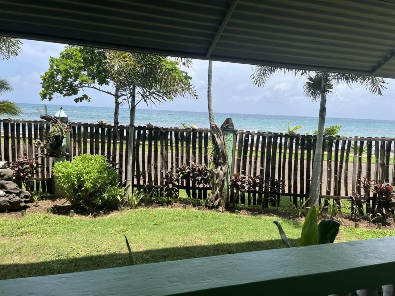 Deluxe One-Bedroom Apartment with Ocean View photo 3