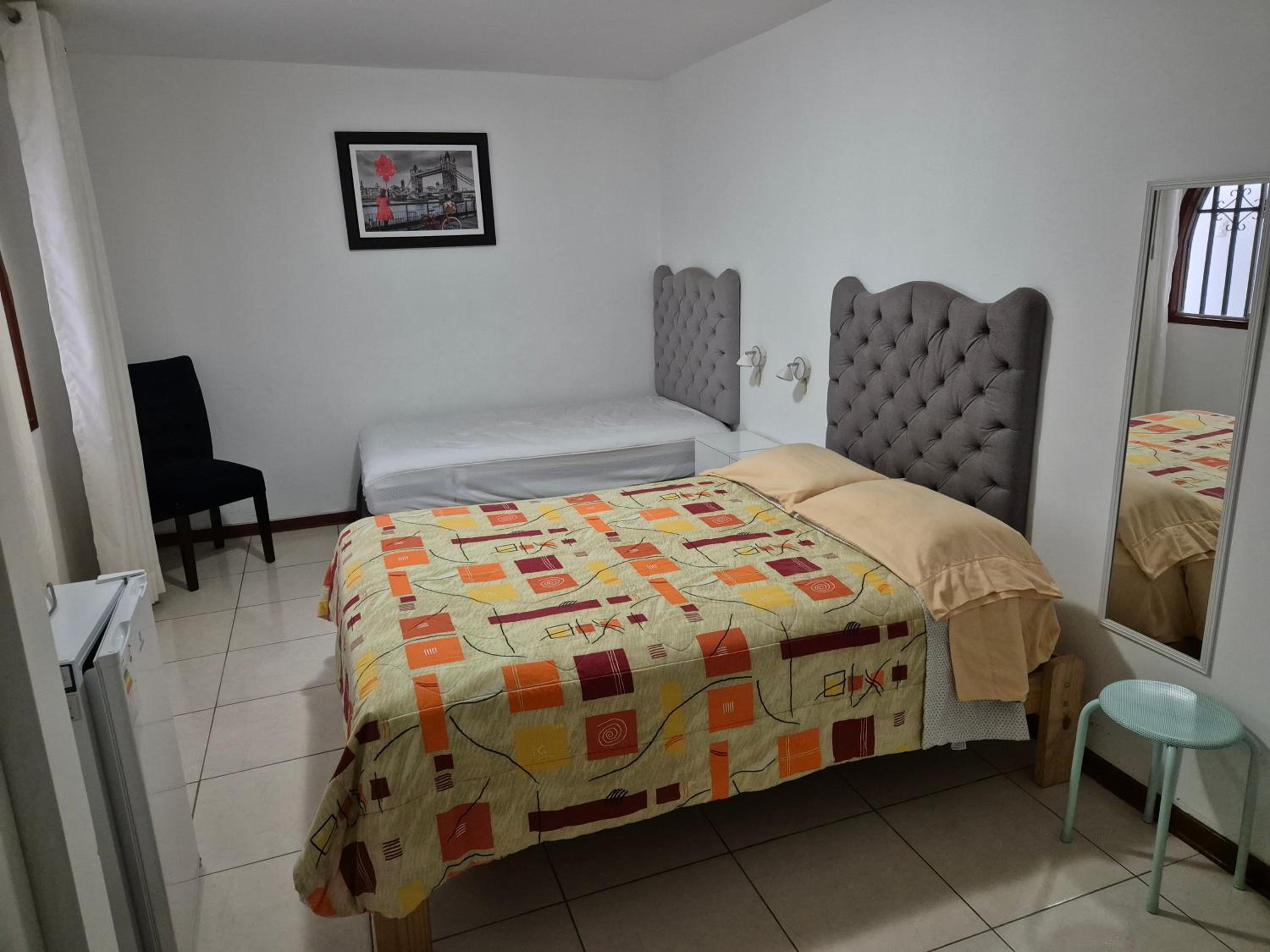 Triple Room with Bathroom photo 2