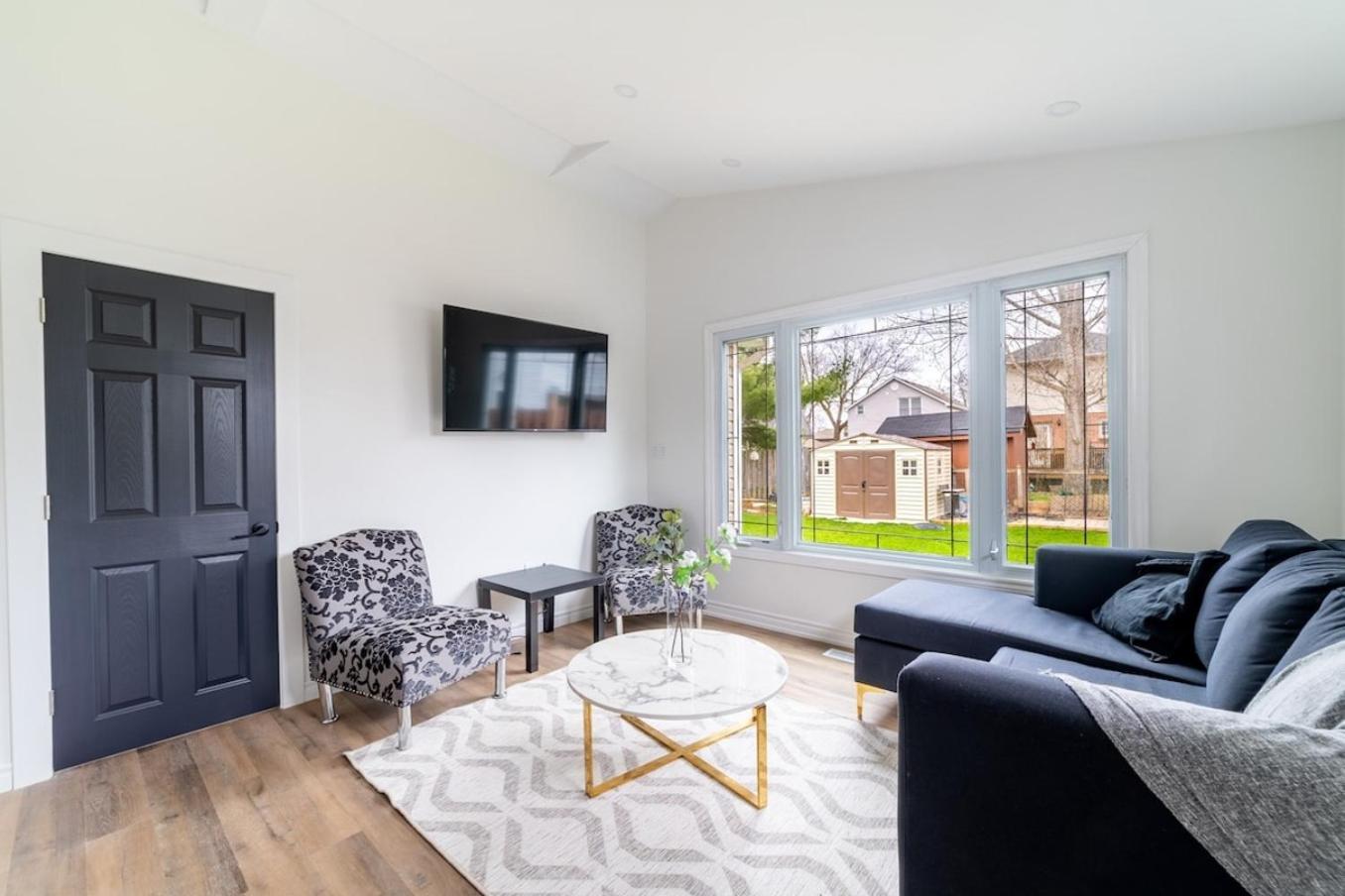 Two-Bedroom House photo 1