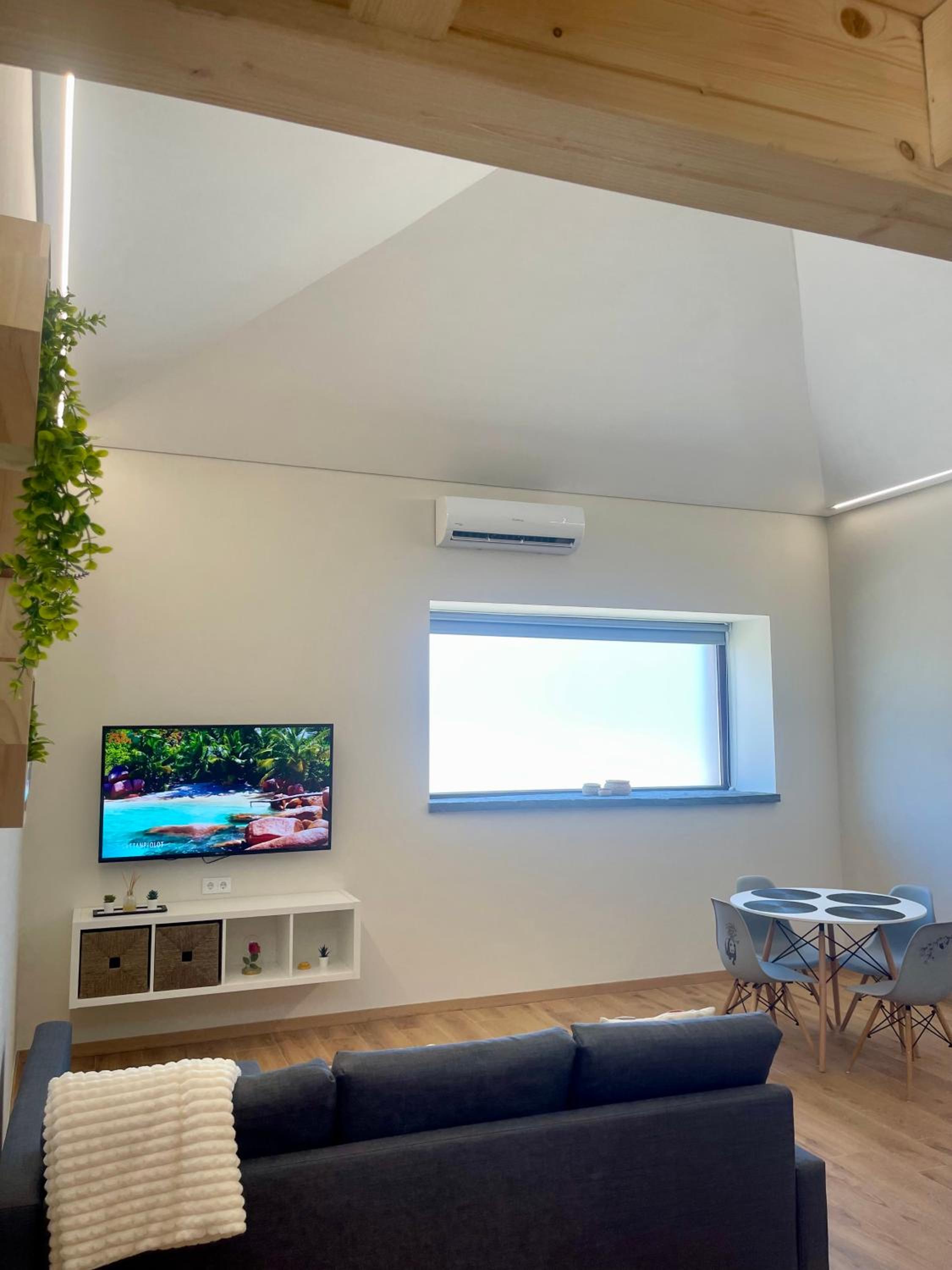 One-Bedroom House photo 1