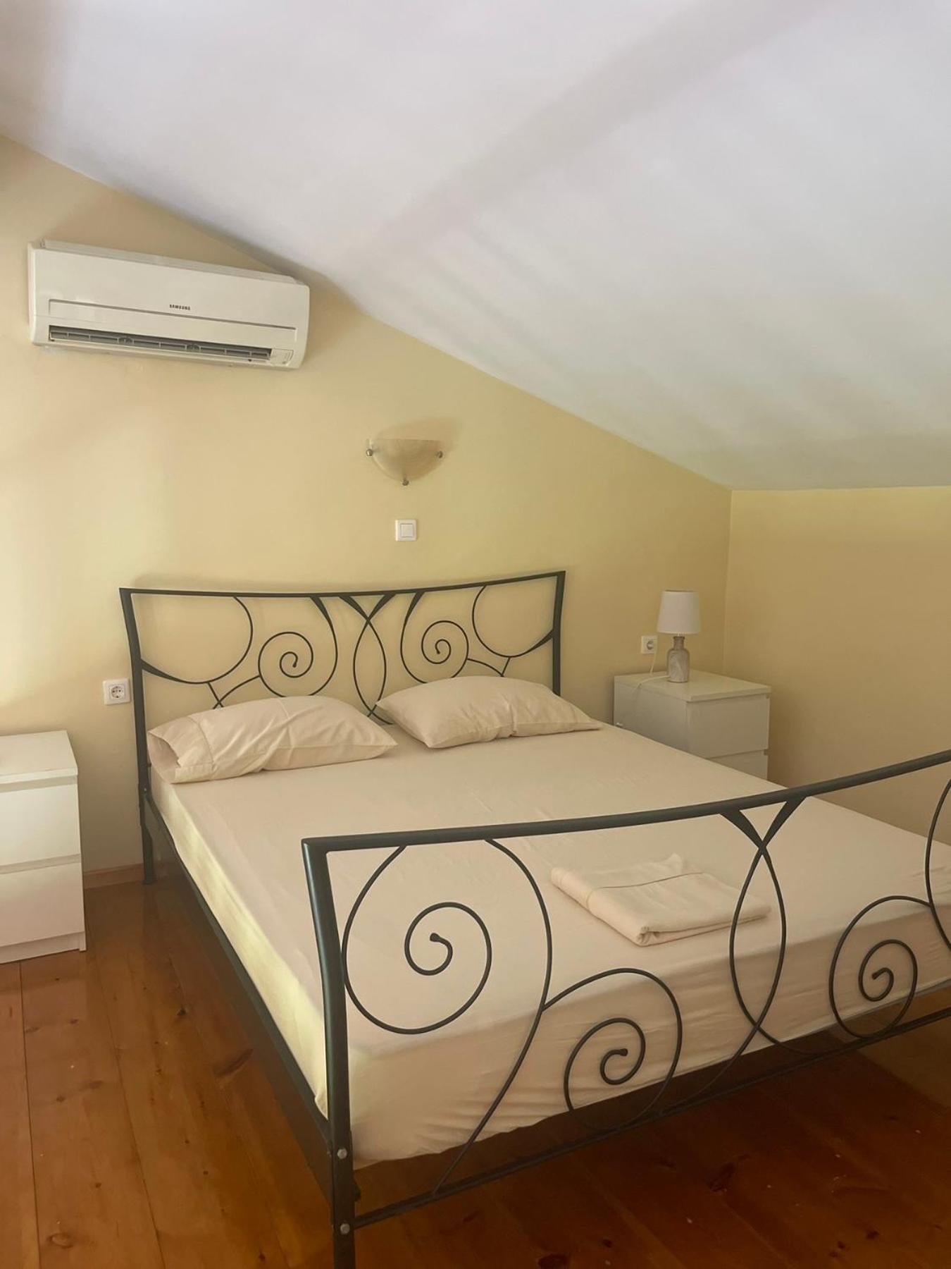 Studio Apartment with Sea View - Photo 18