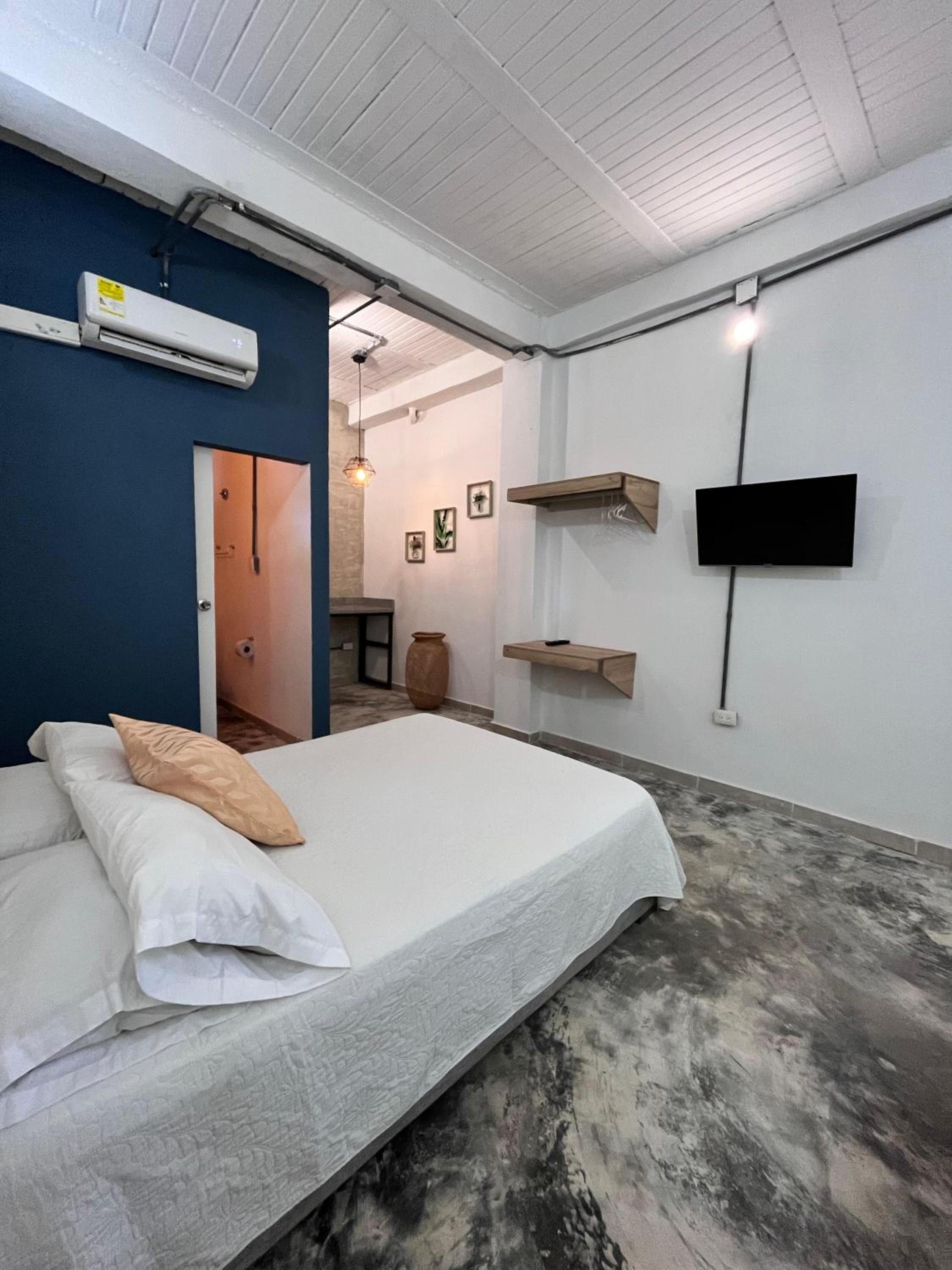 Double or Twin Room with Private Bathroom