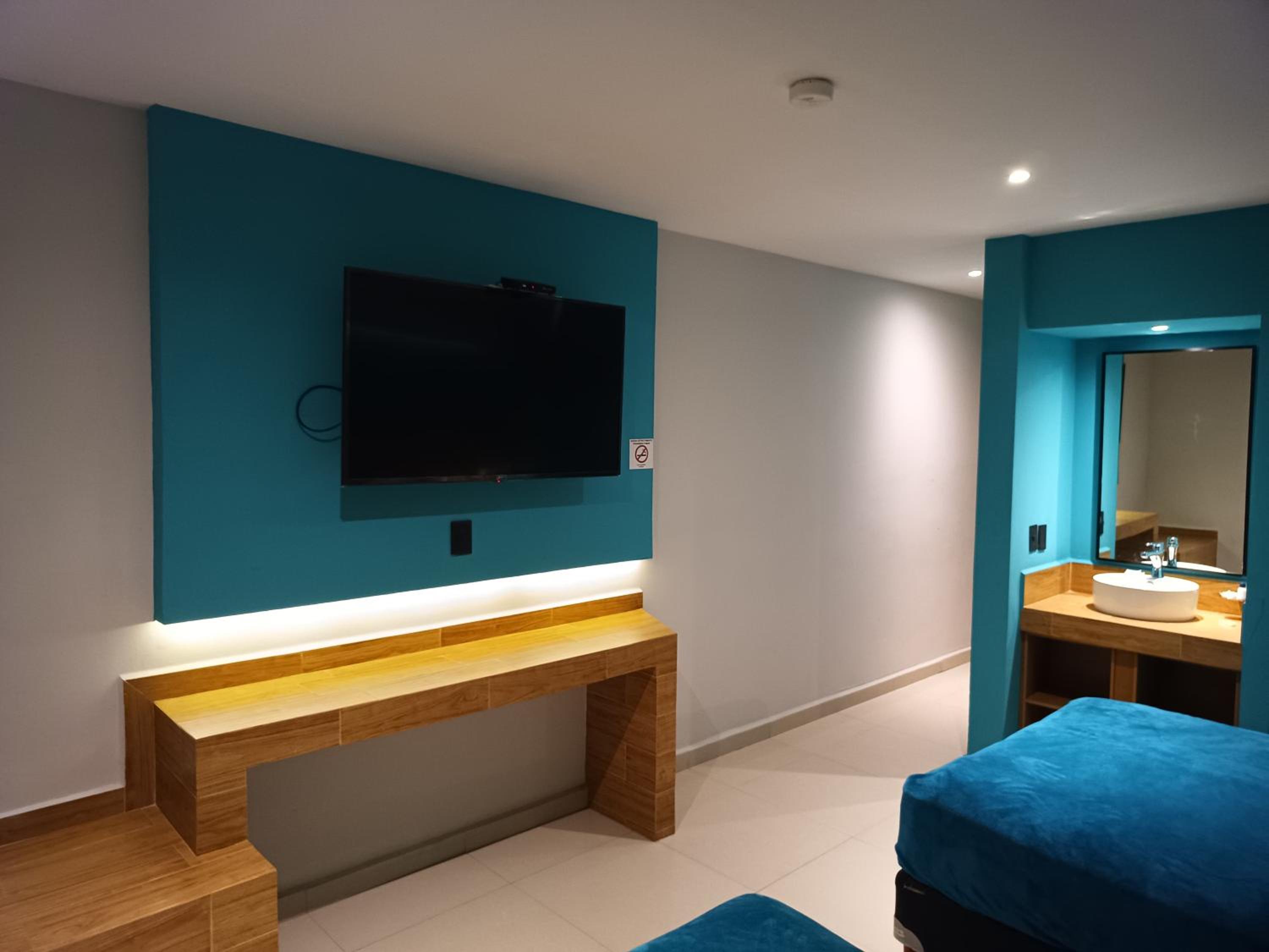 Double Room - Photo 24