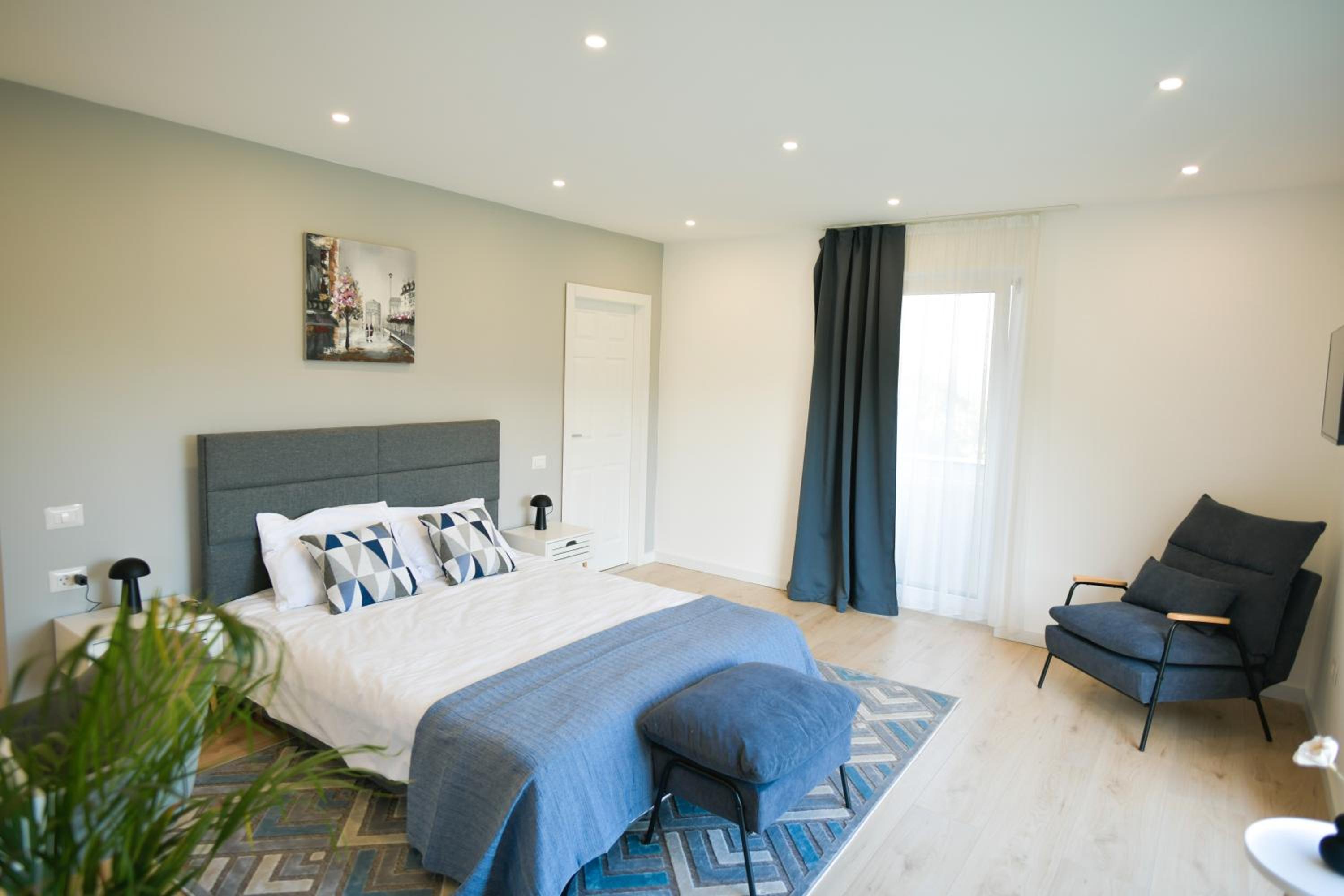 Villa photo 1
