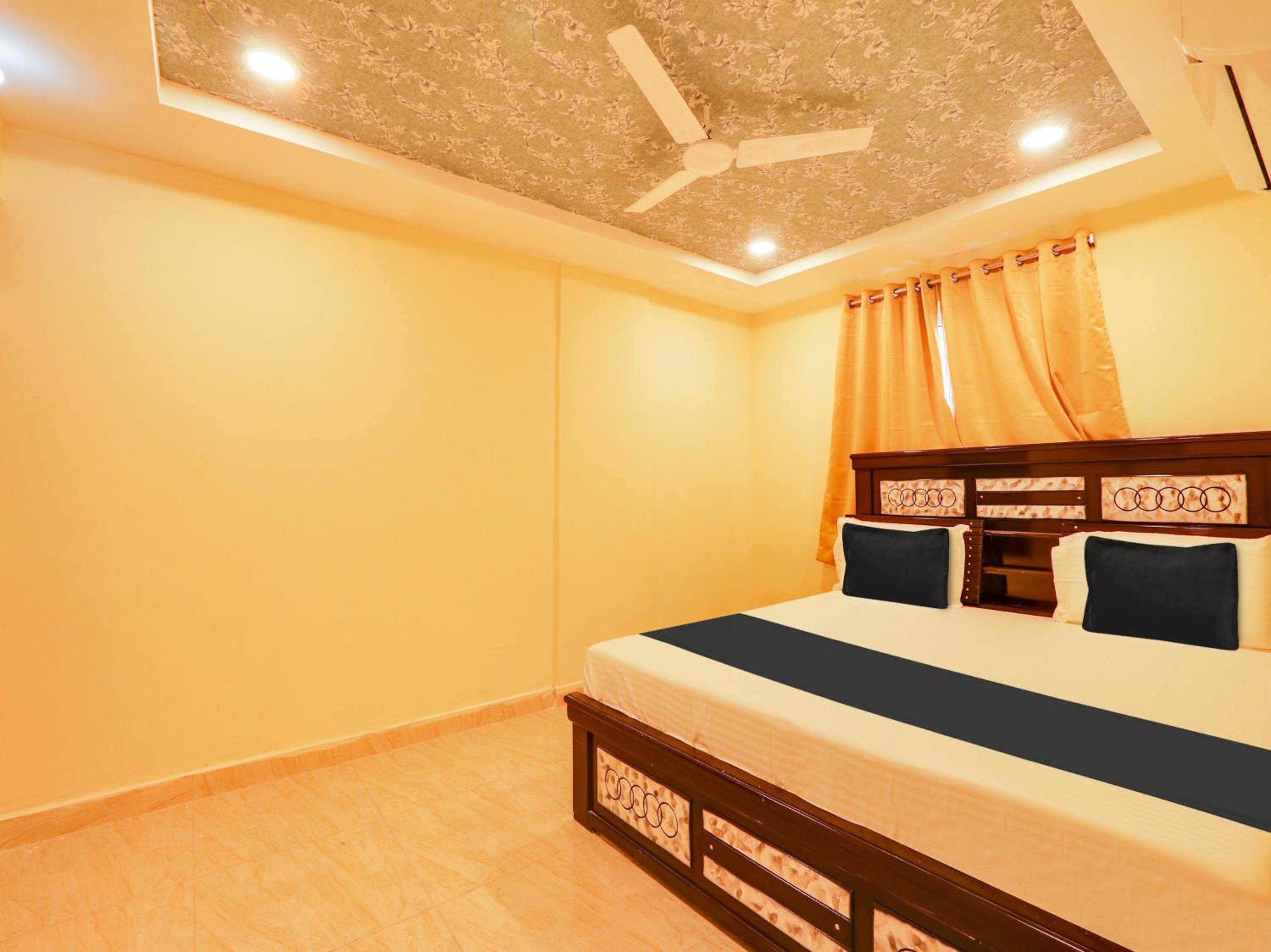 Classic Triple Room photo 1