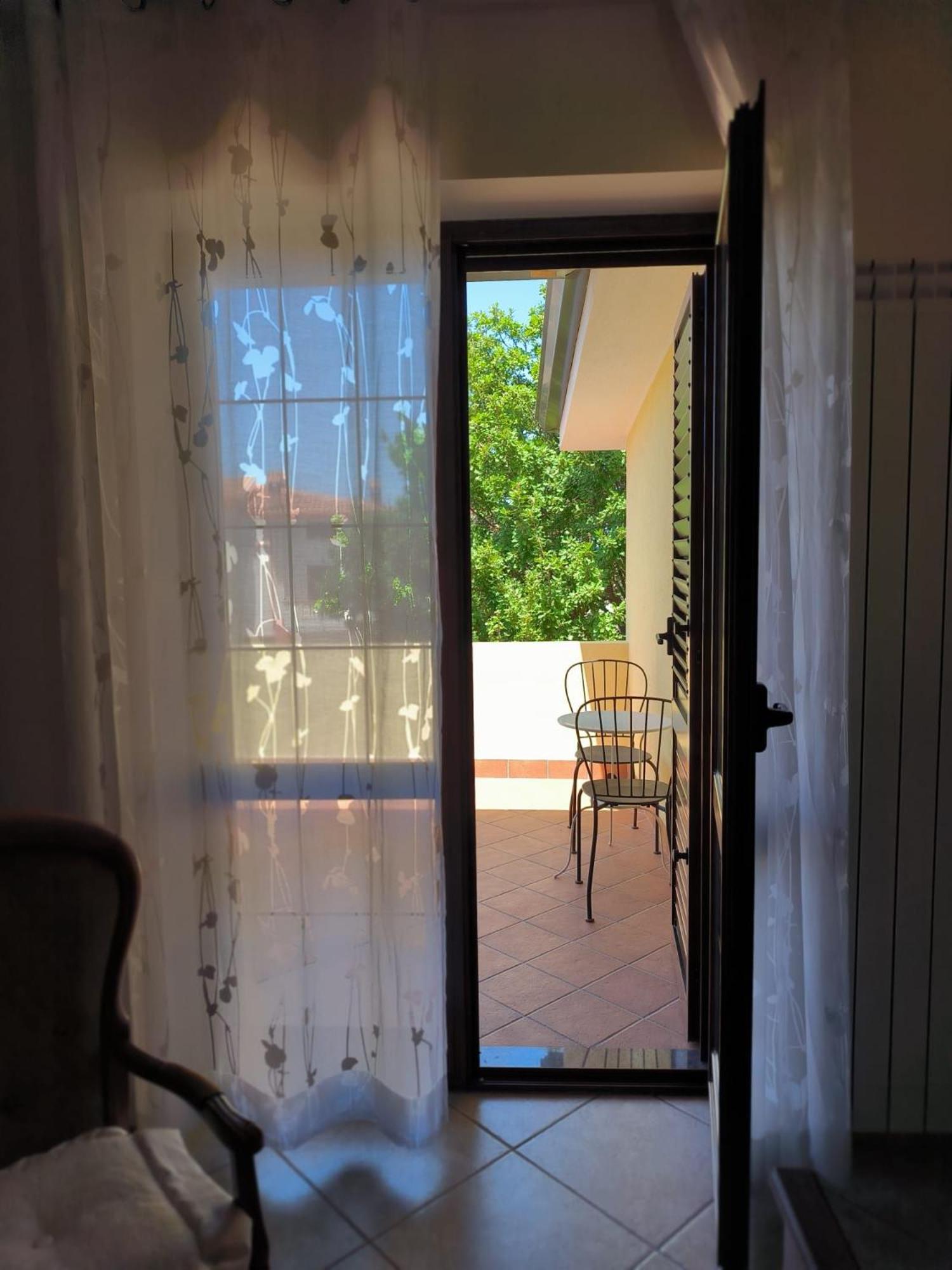 Double Room with Terrace - Photo 7