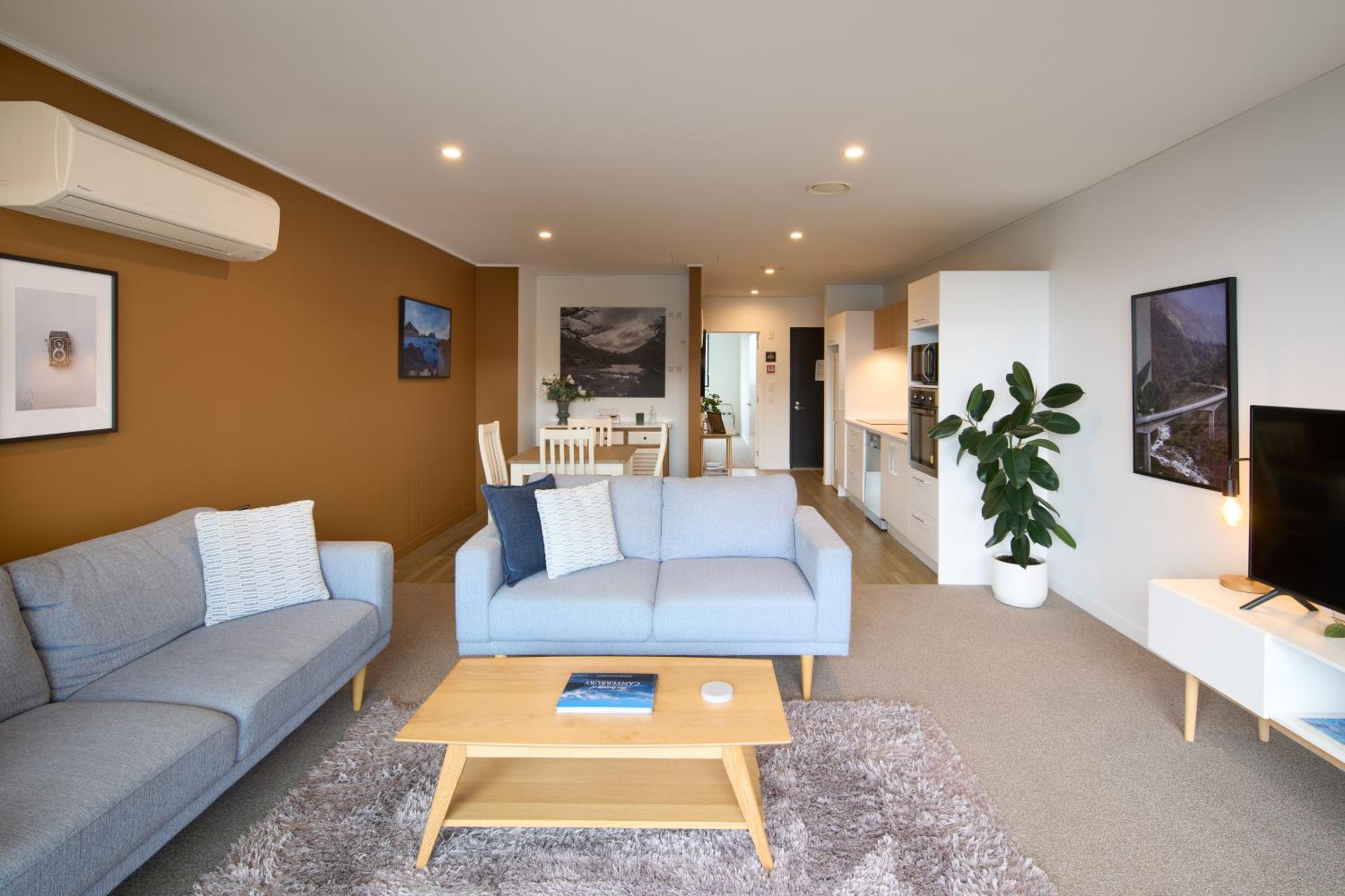 Apartment with Balcony - Photo 1