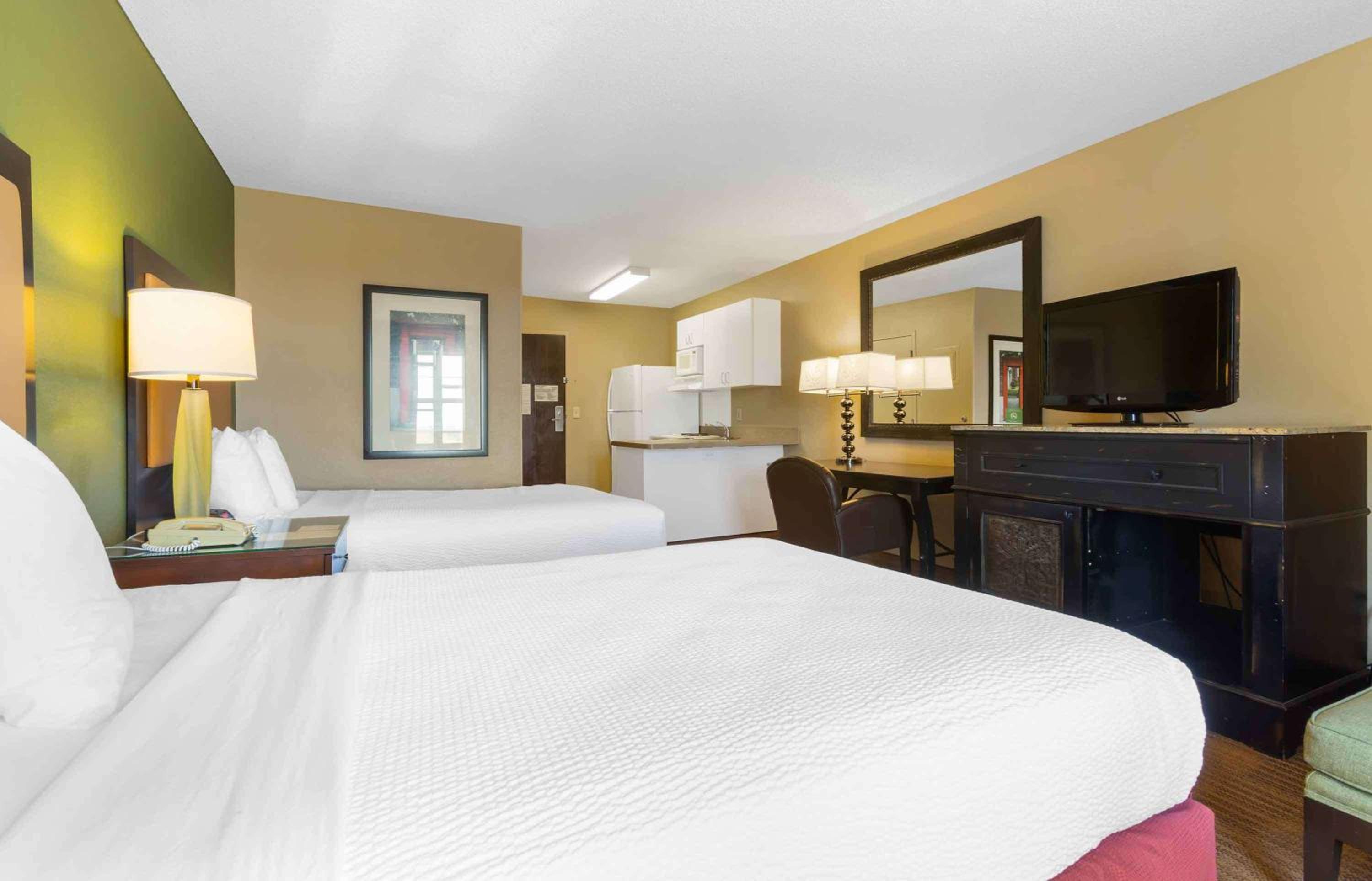 Studio with 2 Double Beds - Non-Smoking - Photo 6