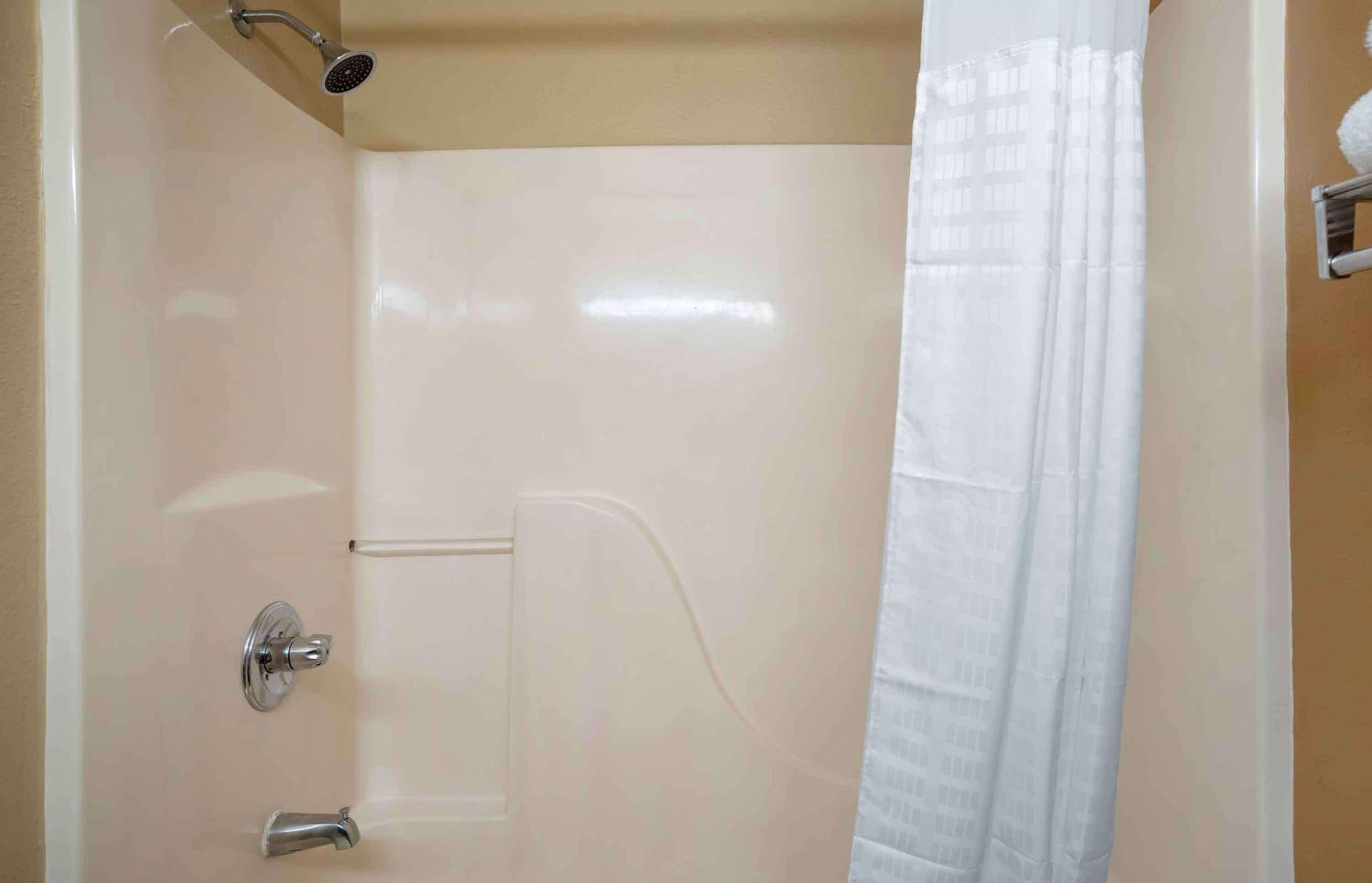 Studio with 2 Double Beds - Non-Smoking - Photo 10