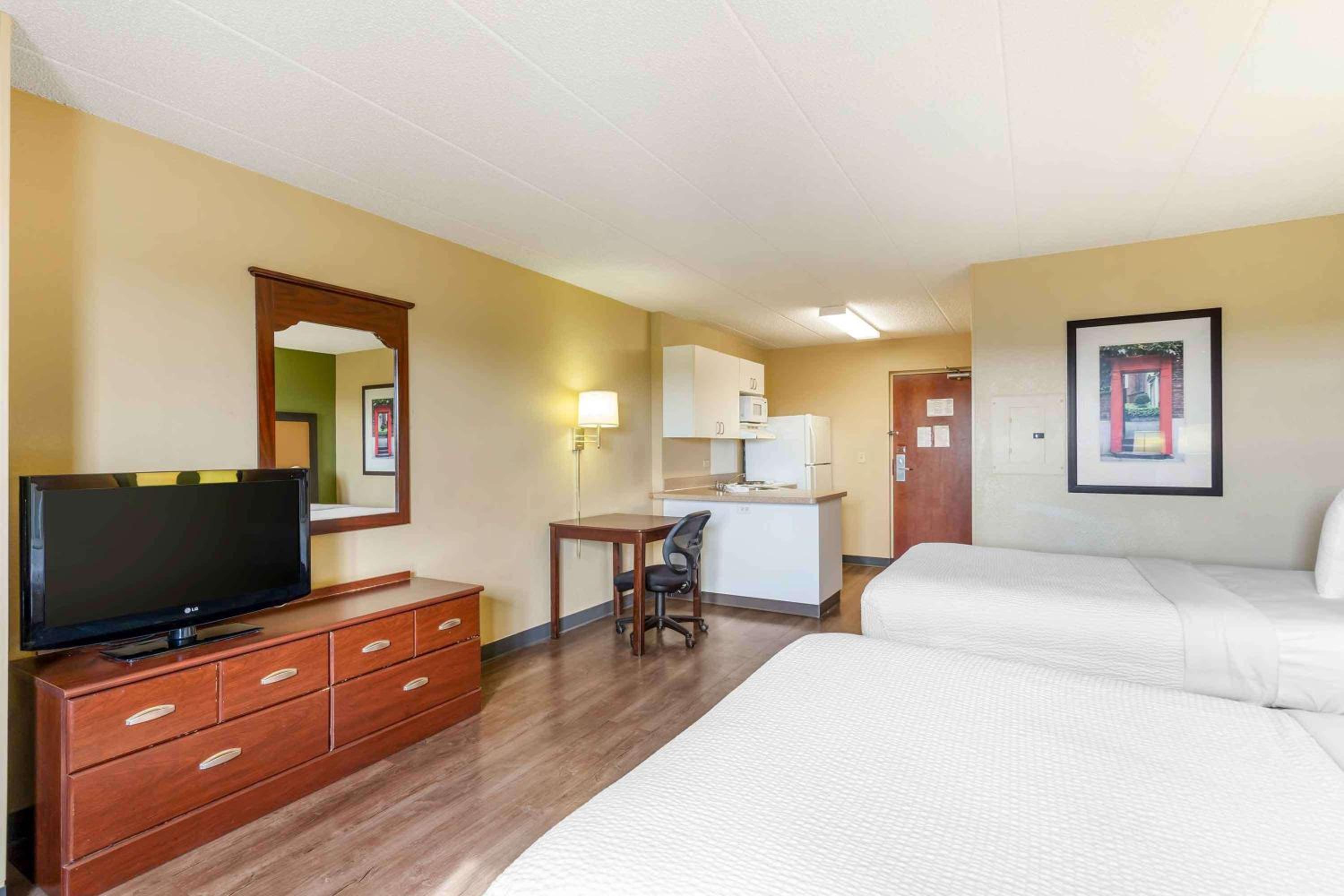 Studio with 2 Double Beds - Non-Smoking - Photo 4