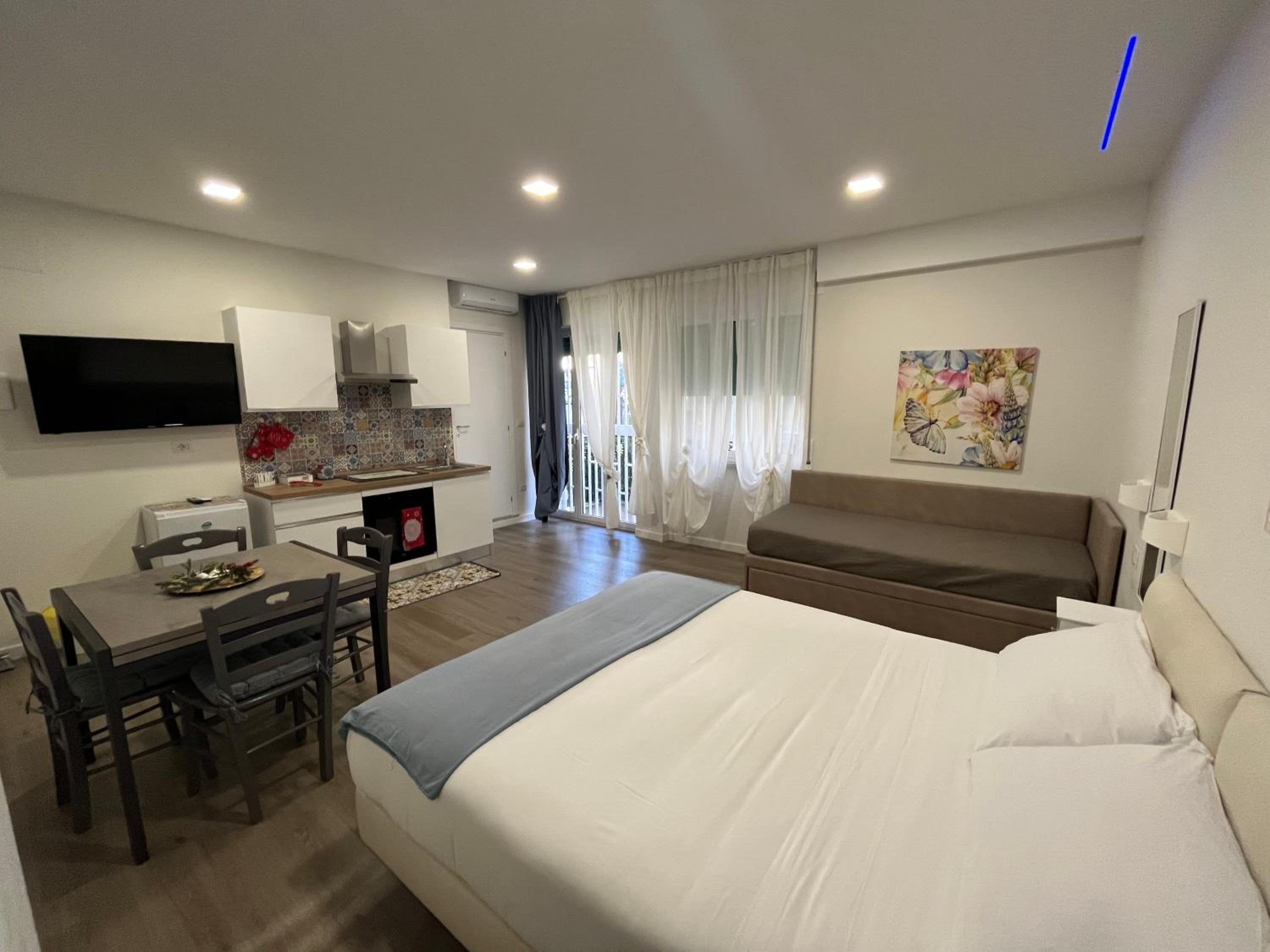 Quadruple Room with Balcony