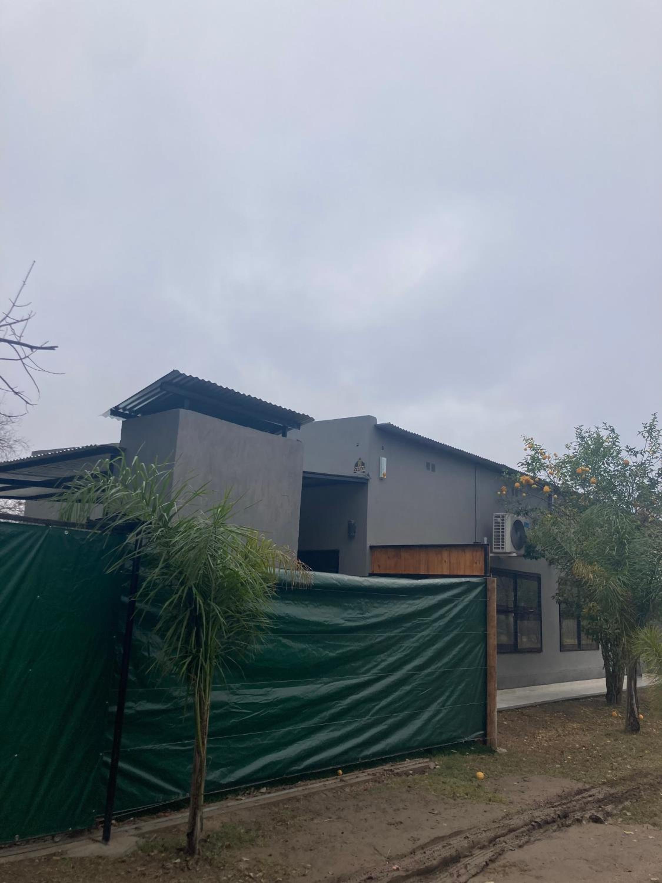 Three-Bedroom House photo 2