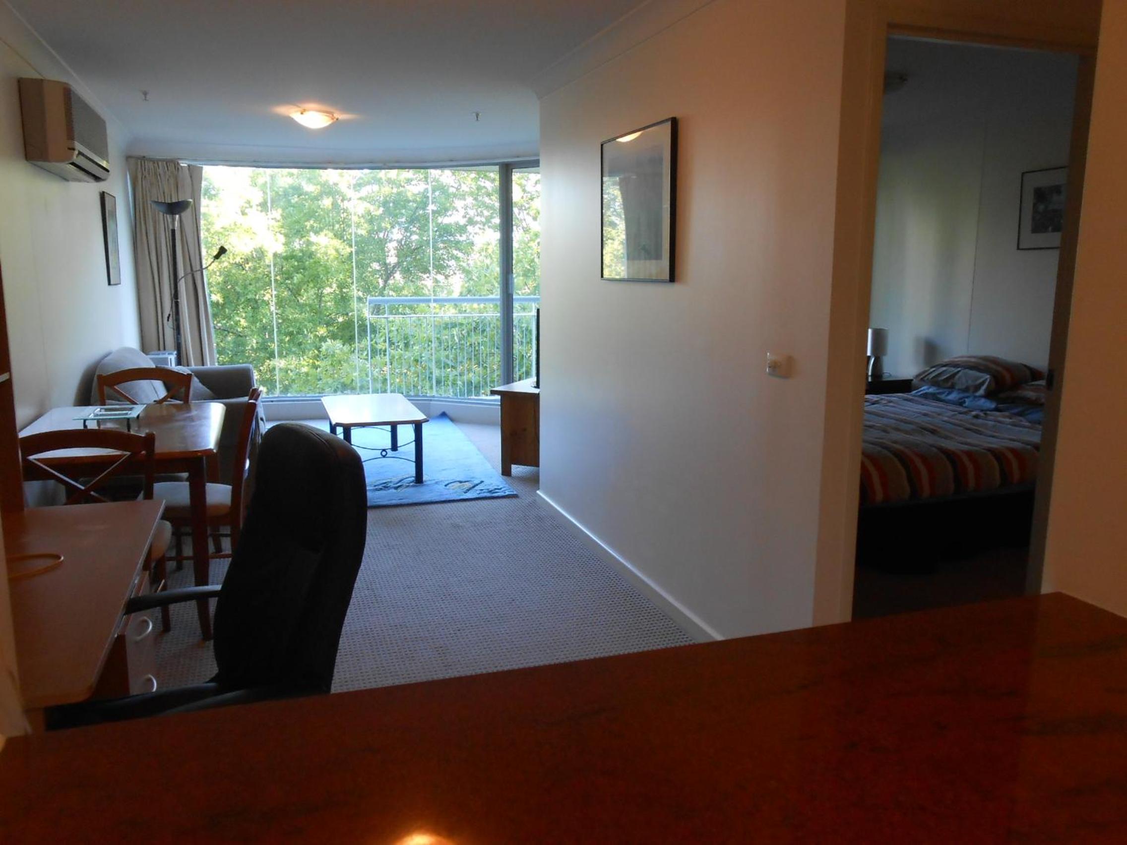 One-Bedroom Apartment photo 3