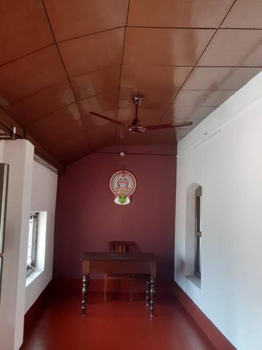 Three-Bedroom House photo 3