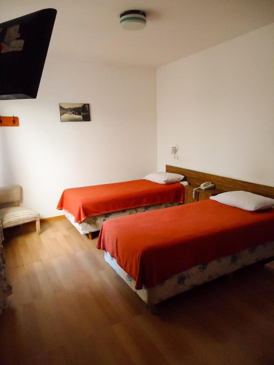 Single Room photo 3