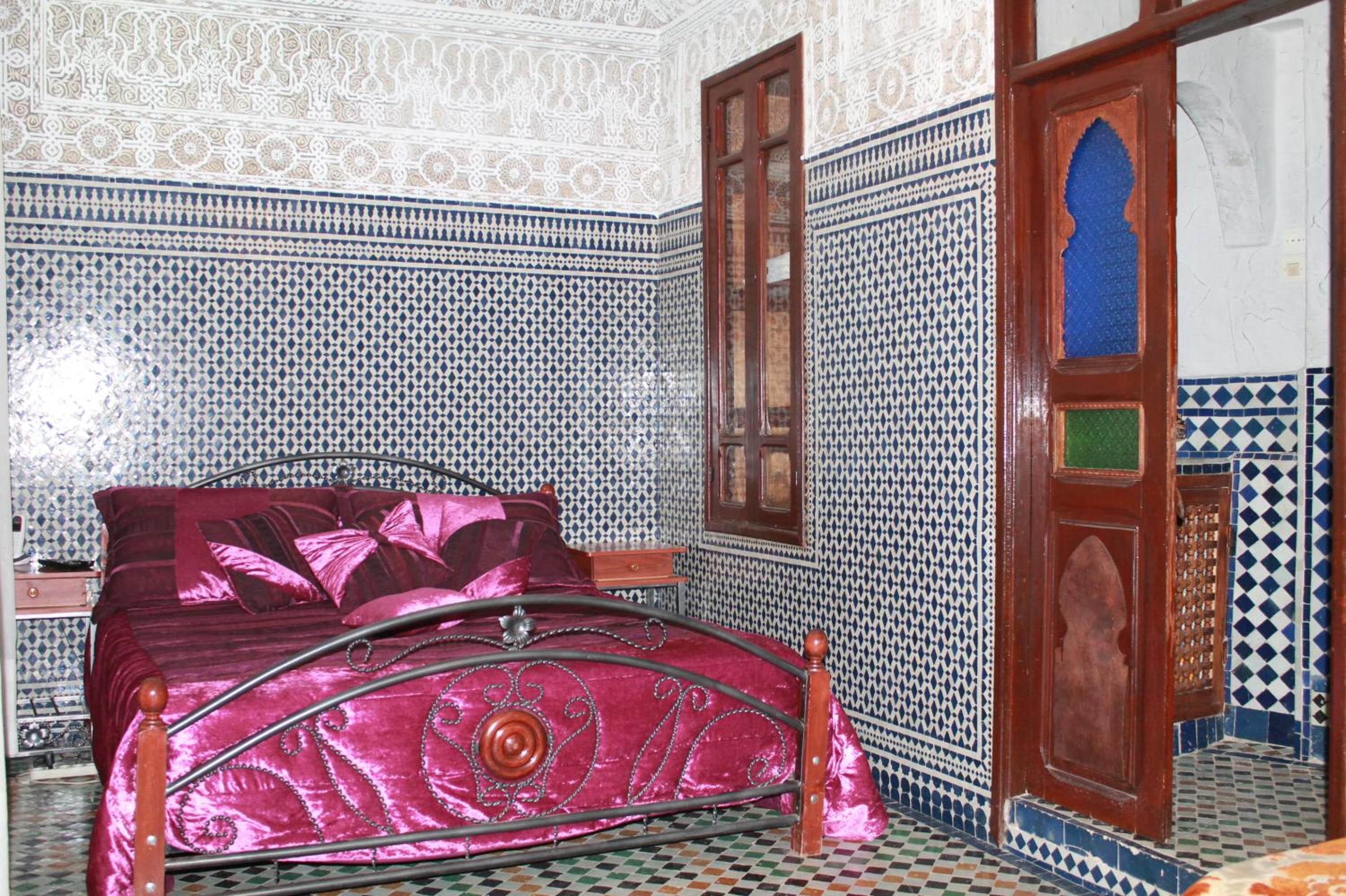 Quadruple Room - Disability Access - Photo 8