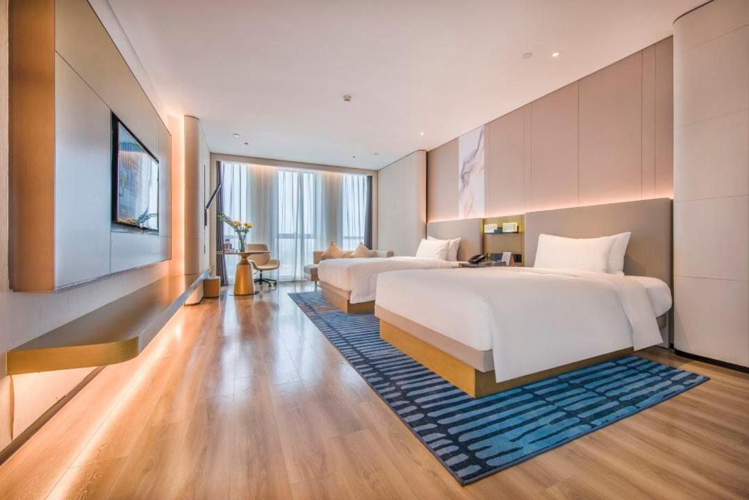 Deluxe Double Room With Two Double Beds photo 1