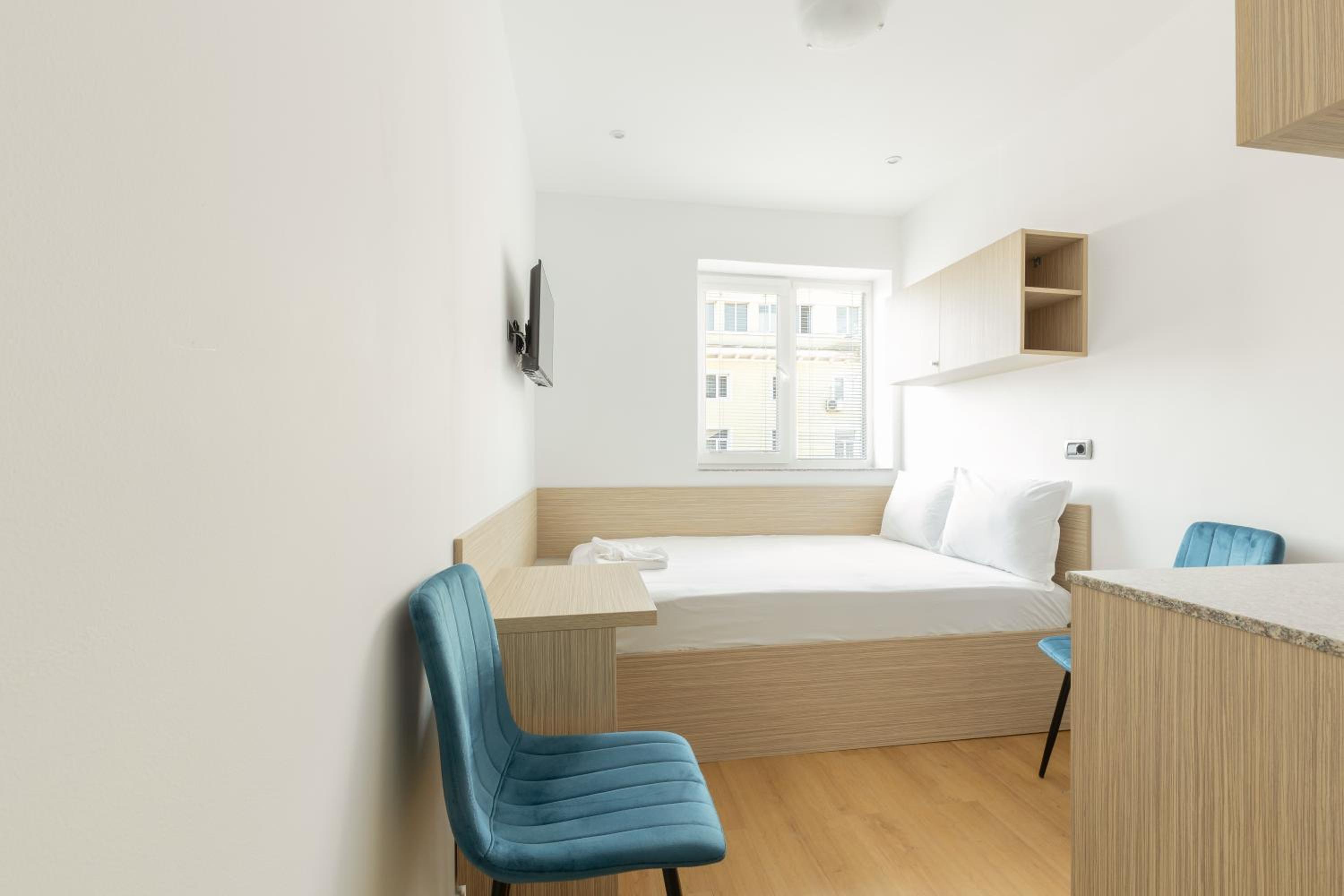 Queen Room