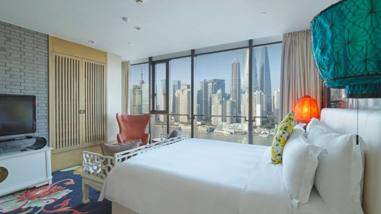 Premium King Room with River View