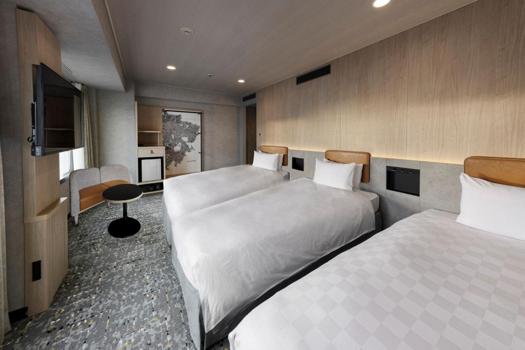 Superior Triple Room, Non-Smoking (30.6sqm) photo 2