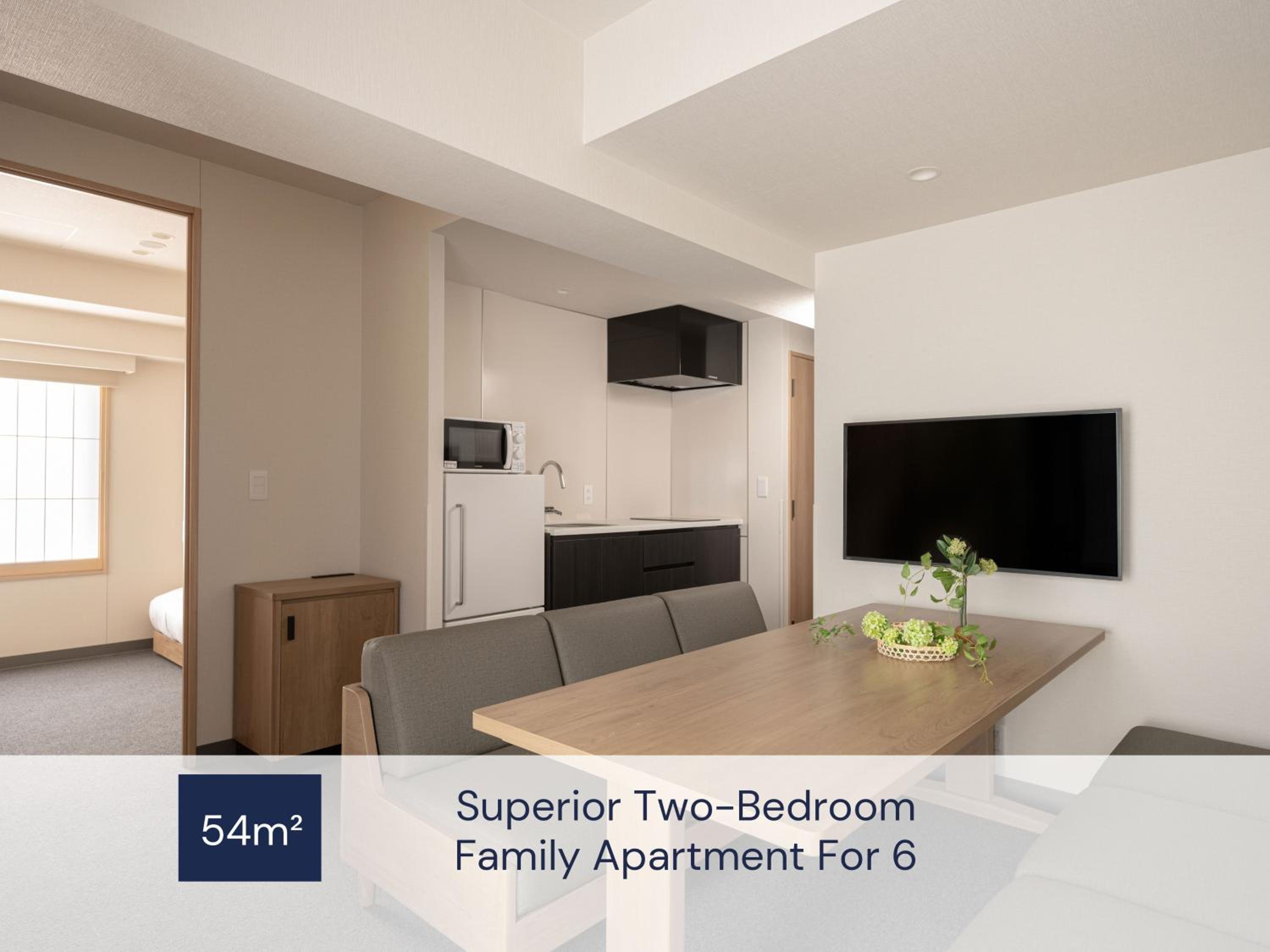 Superior Two-Bedroom Family Apartment For 6