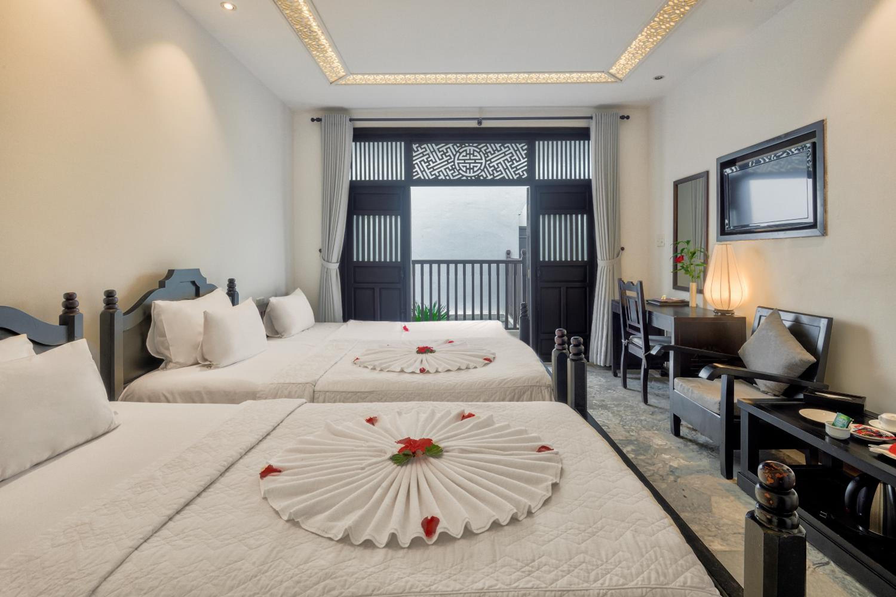 Standard Triple Room - Photo 2