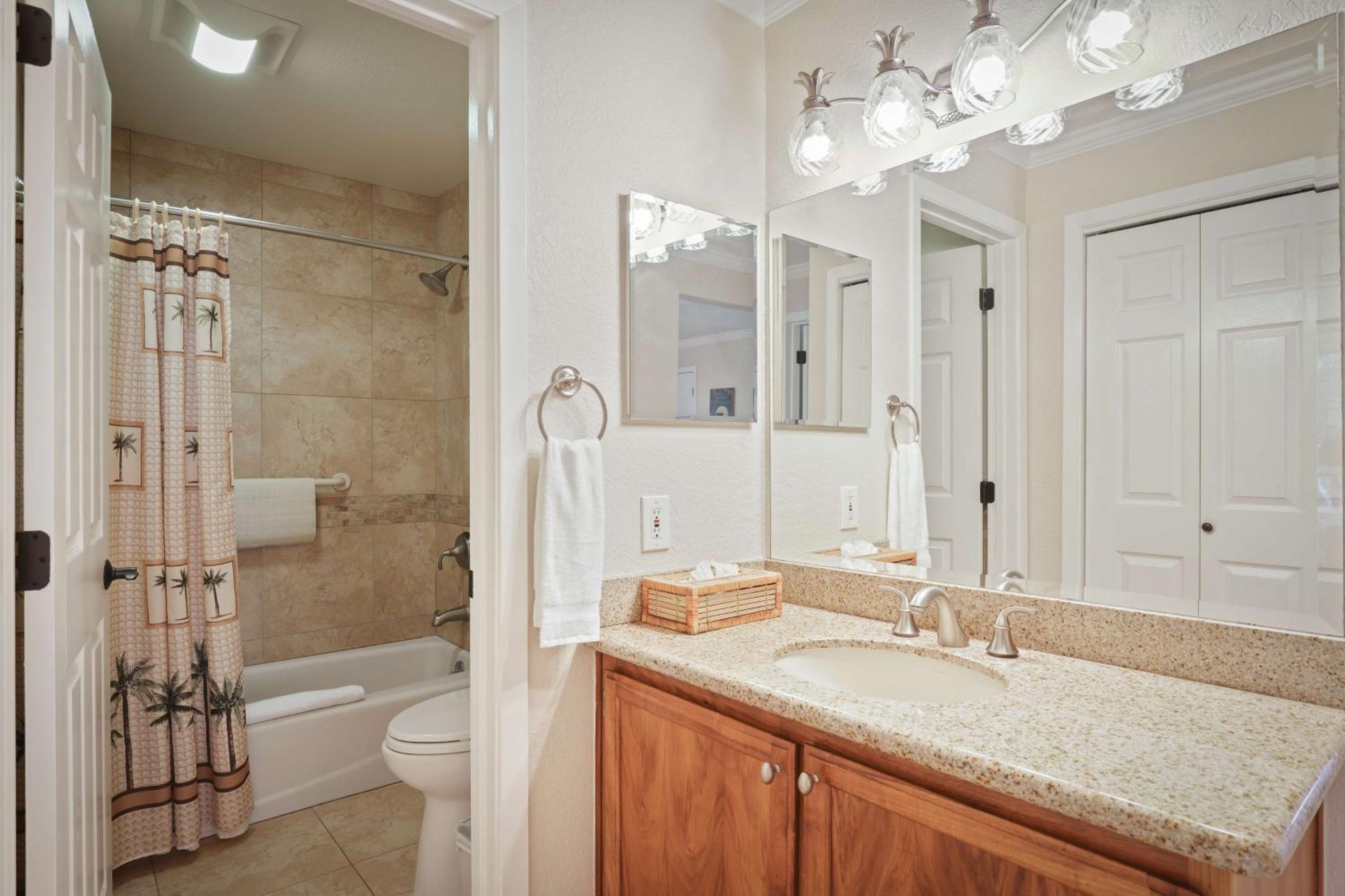 Two-Bedroom Suite with Garden View - Photo 3