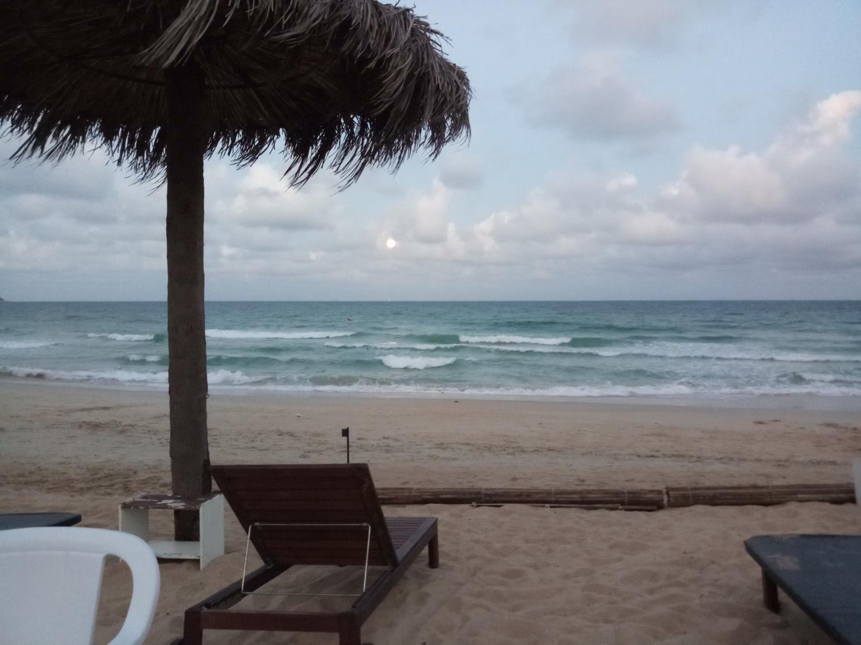 Villa - Beach Front photo 3