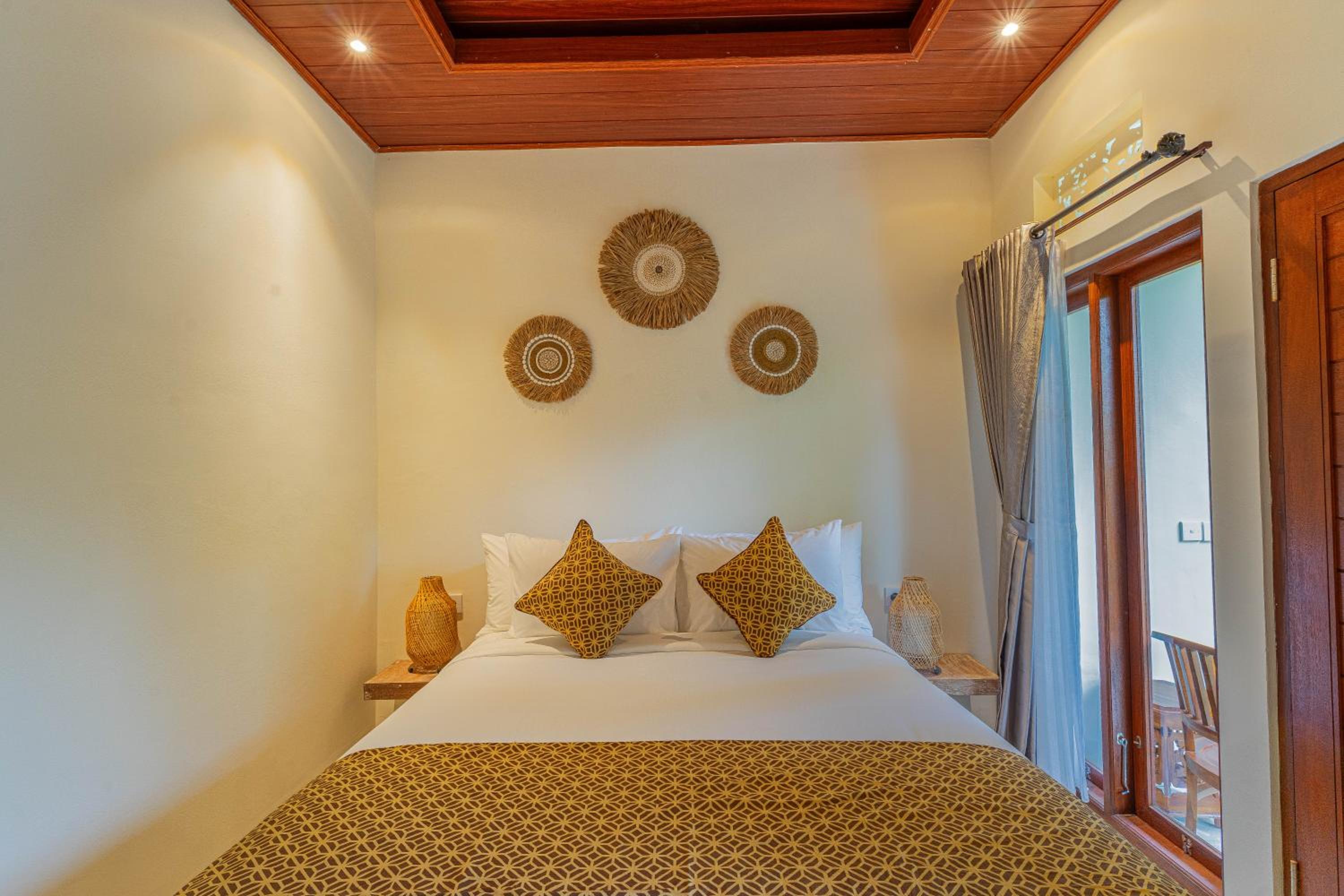 Suite with Garden View - Photo 1