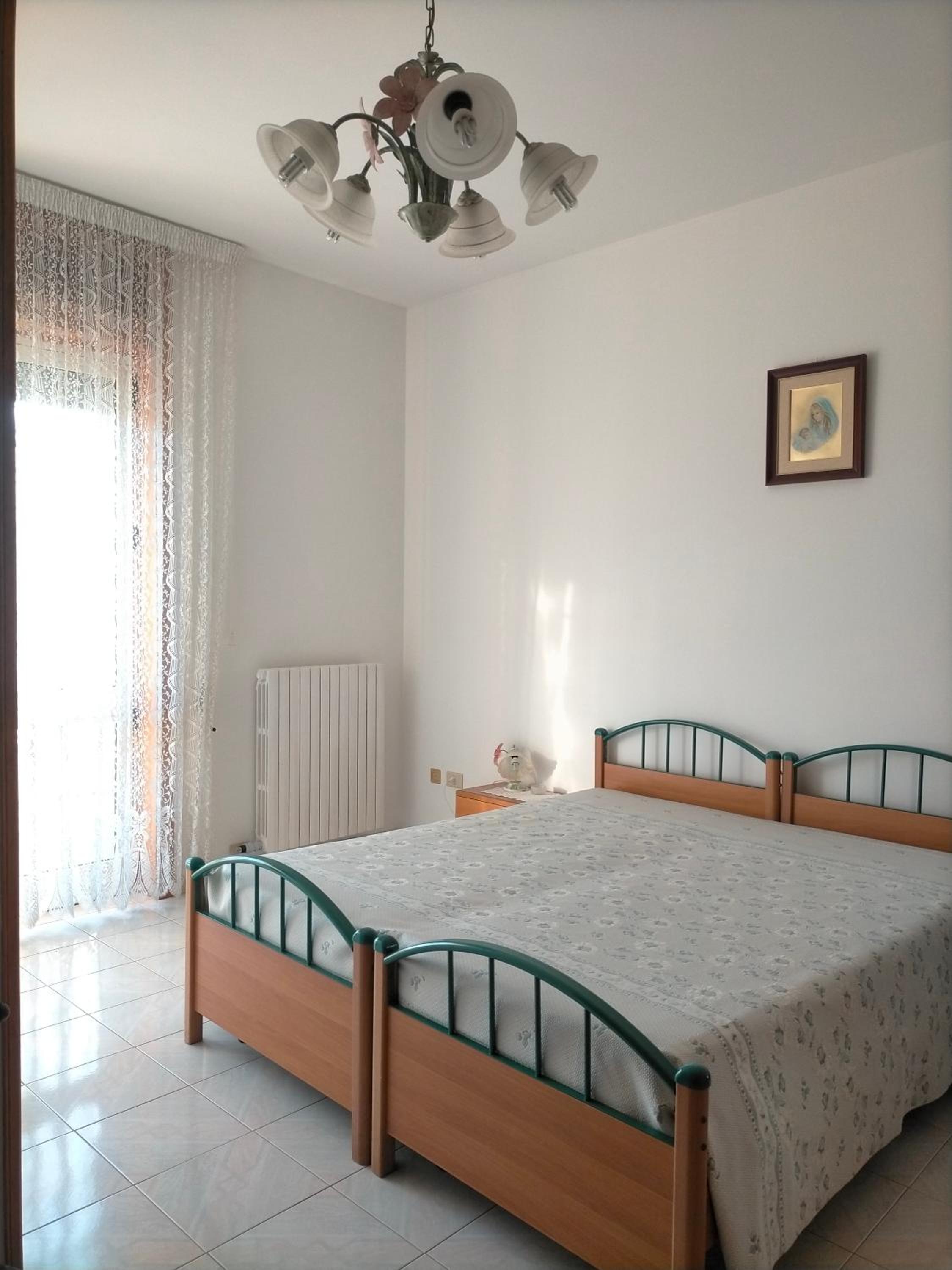 Standard Double or Twin Room with Balcony and Private Bathroom - Photo 1