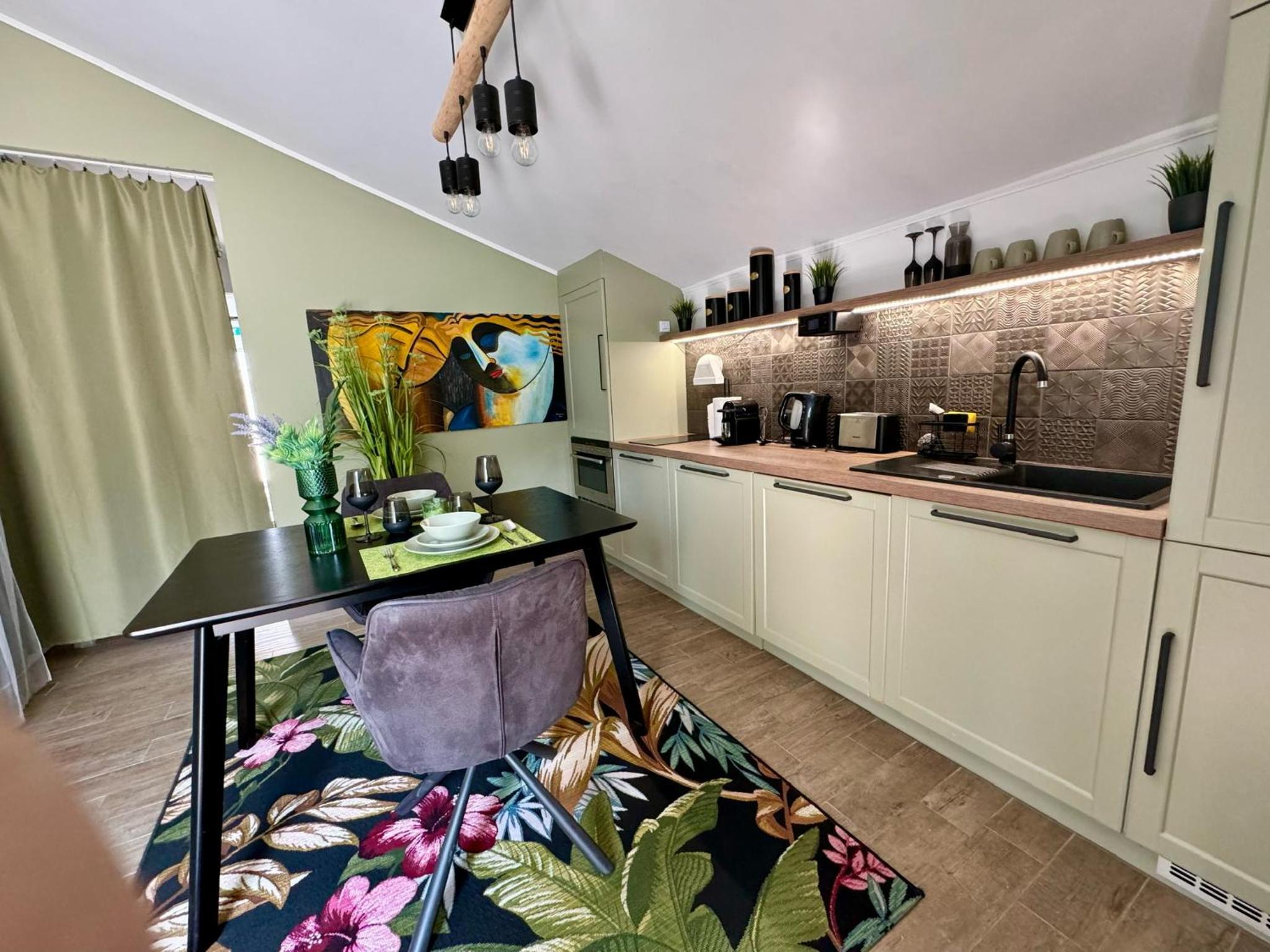 One-Bedroom Apartment - Photo 22