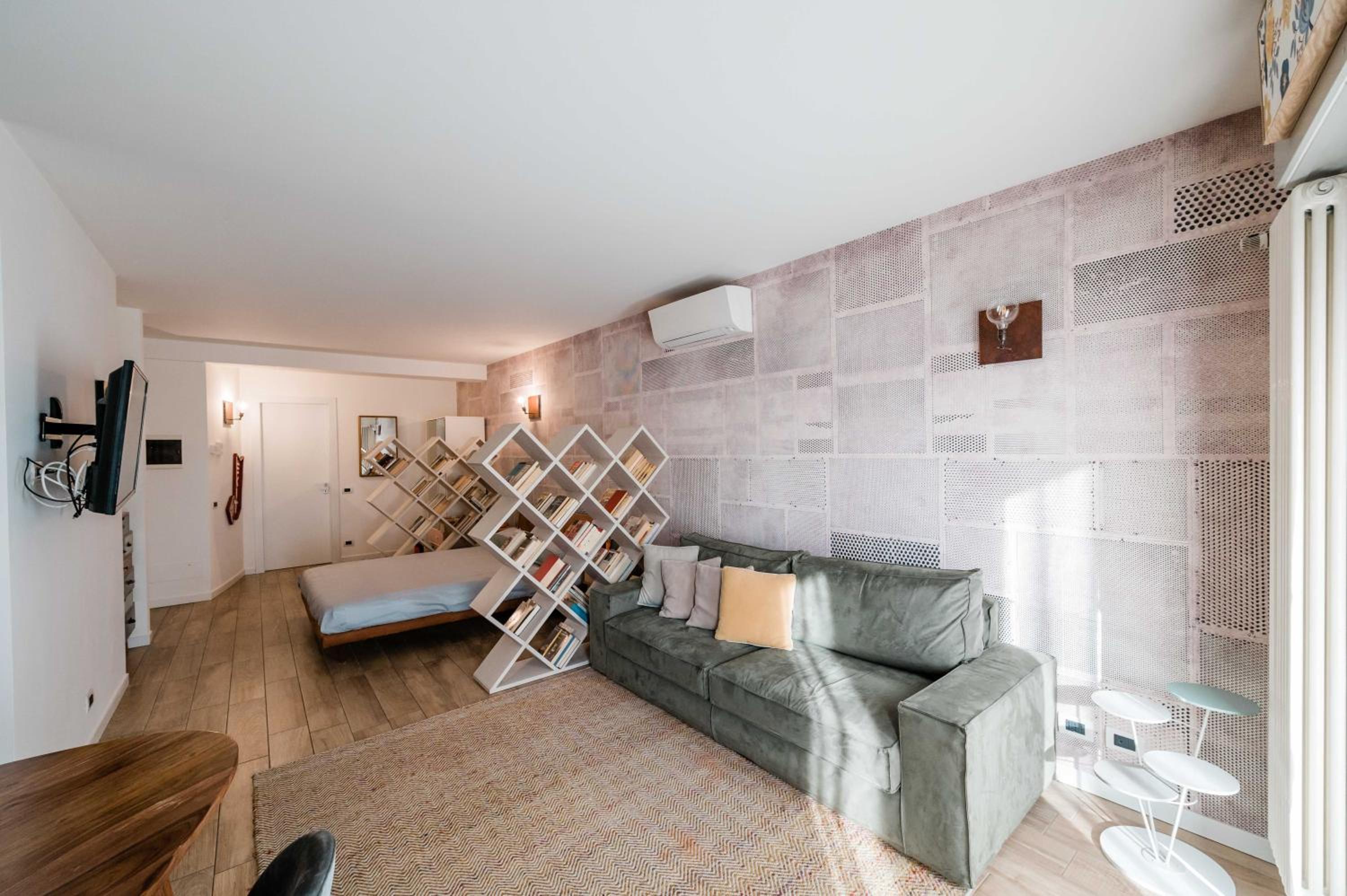 Studio With Balcony
