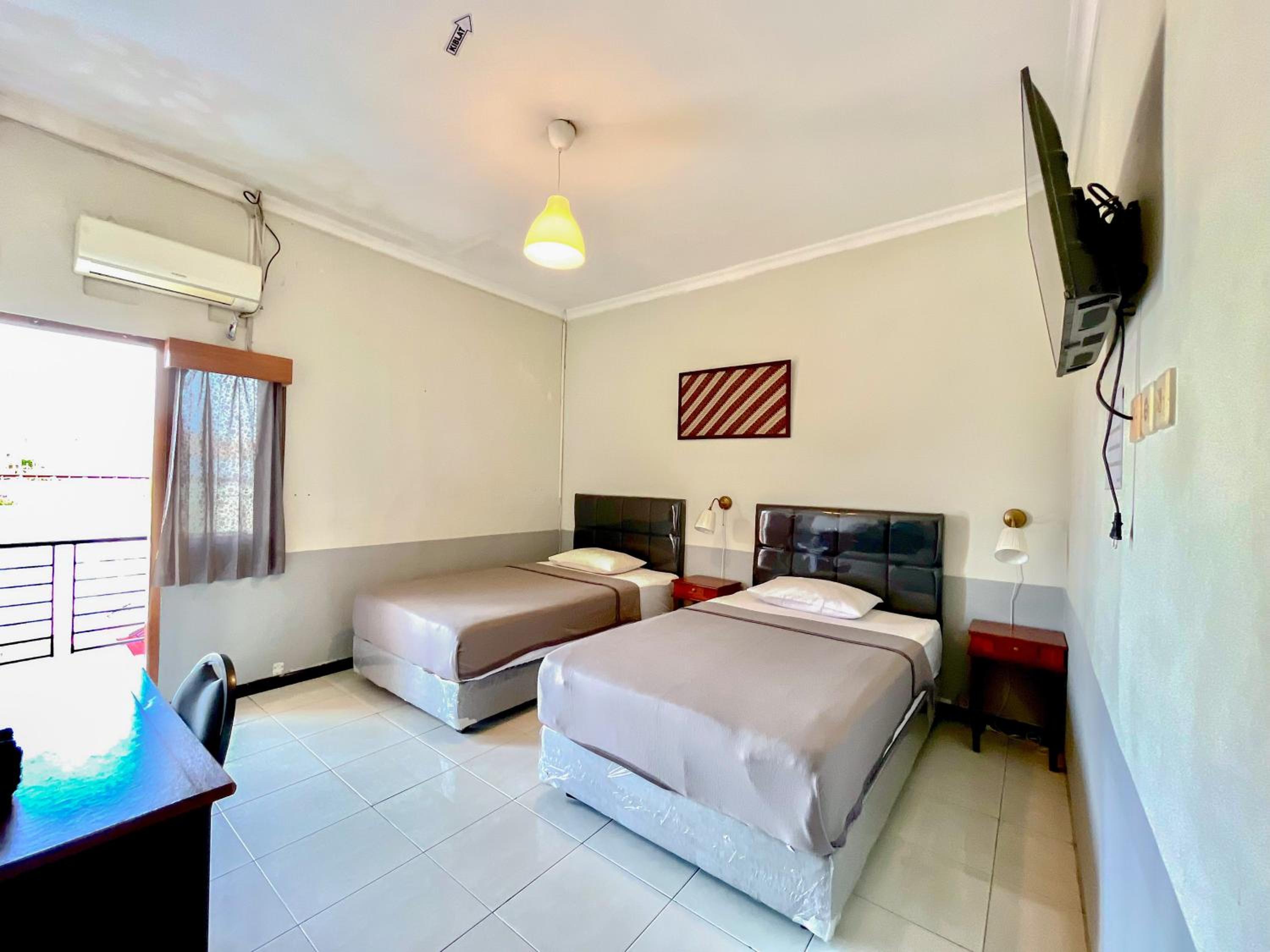 Deluxe Twin Room - Photo 1