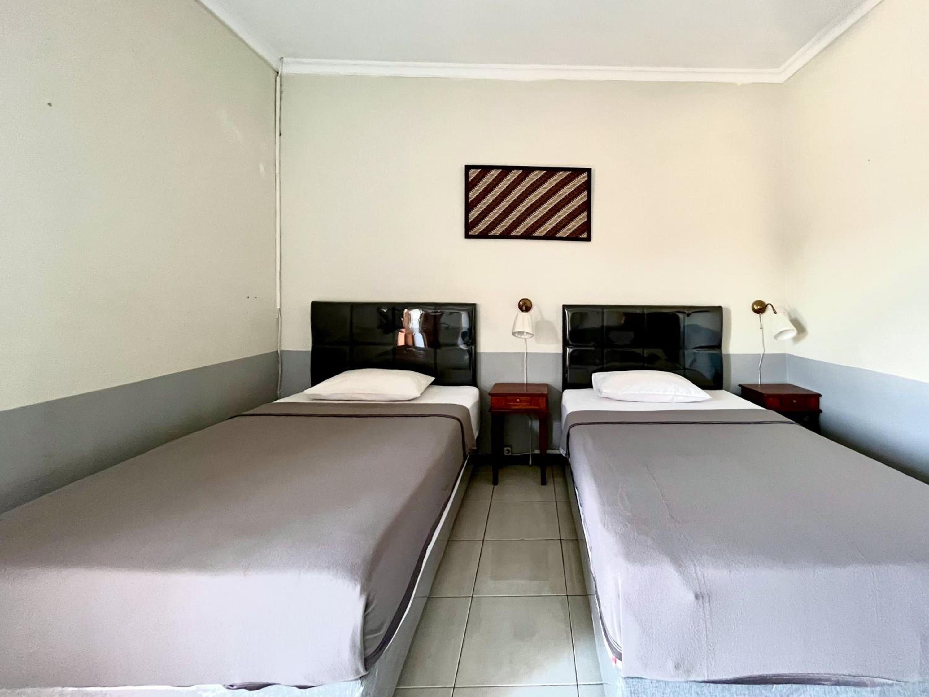 Deluxe Twin Room - Photo 7