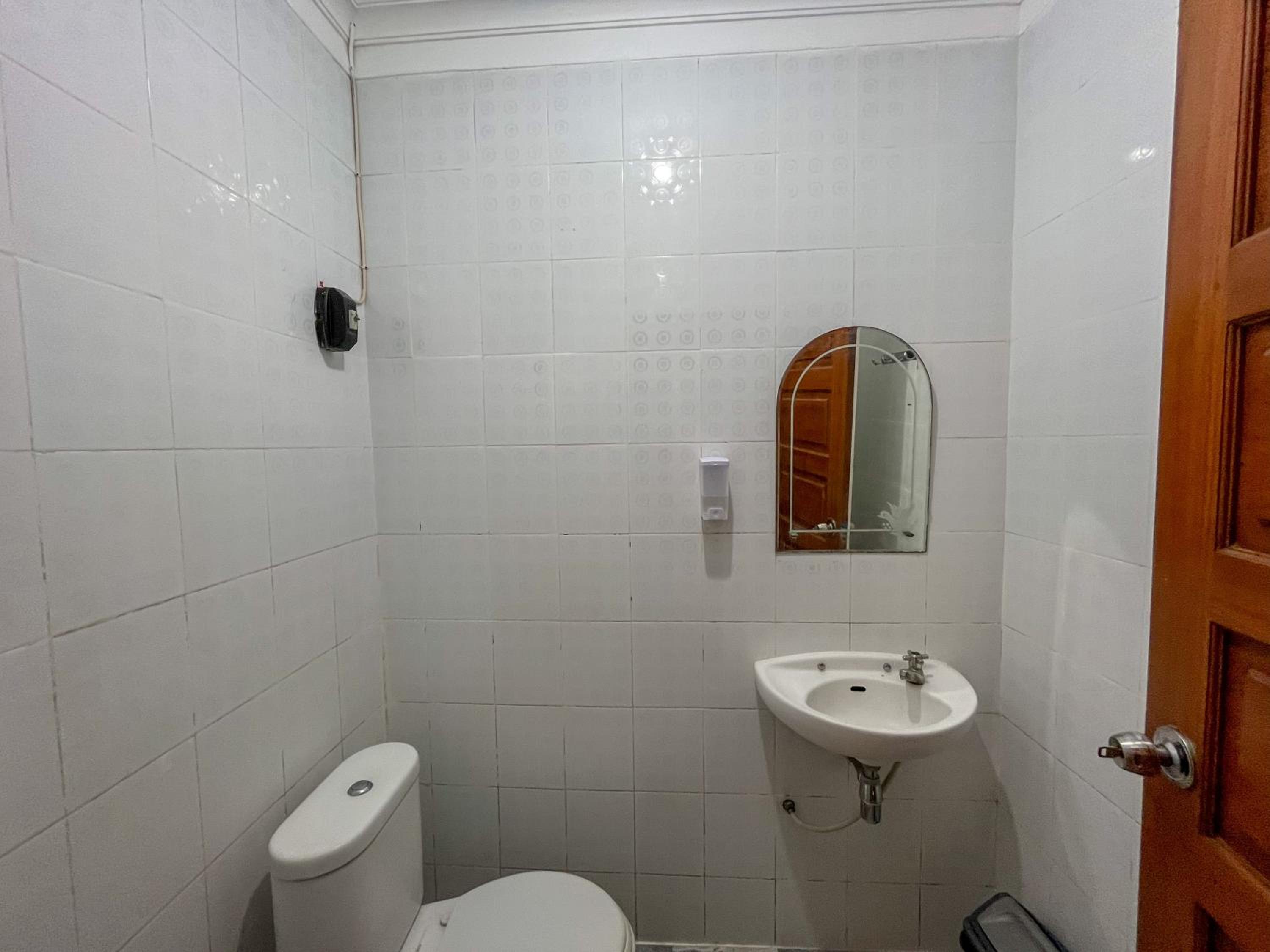 Deluxe Twin Room - Photo 16