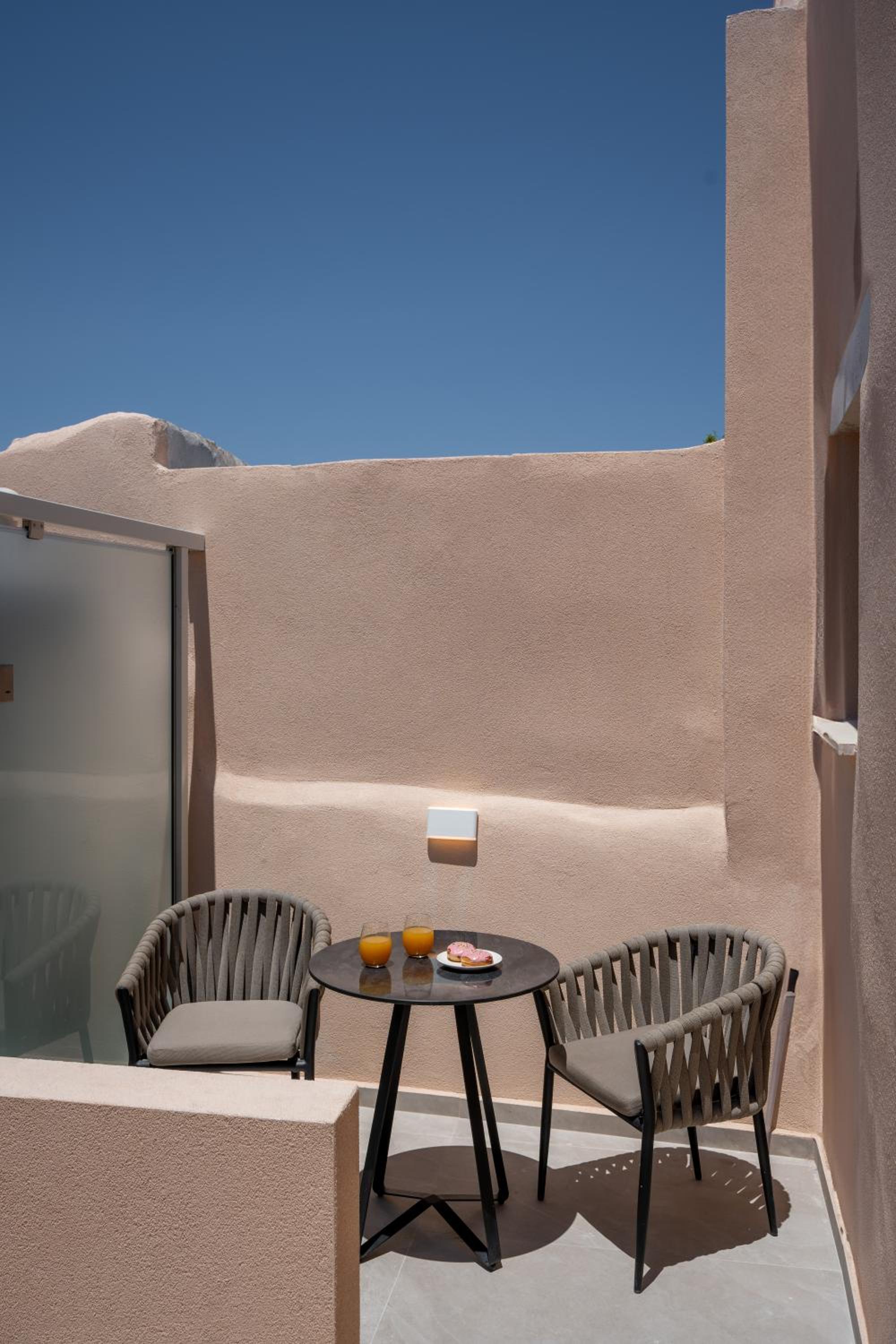 Suite with Balcony photo 3