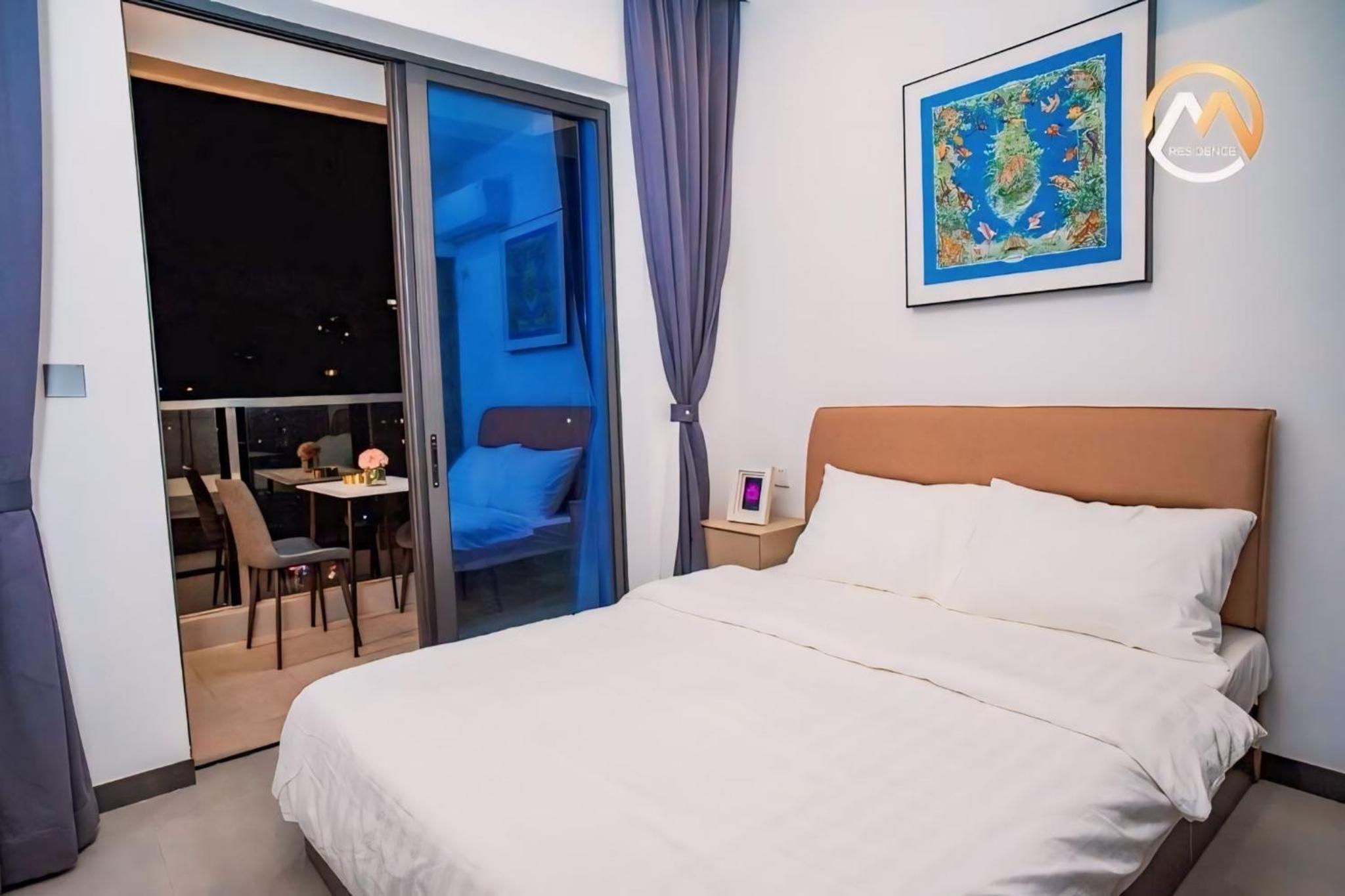 Two-Bedroom Apartment with Balcony