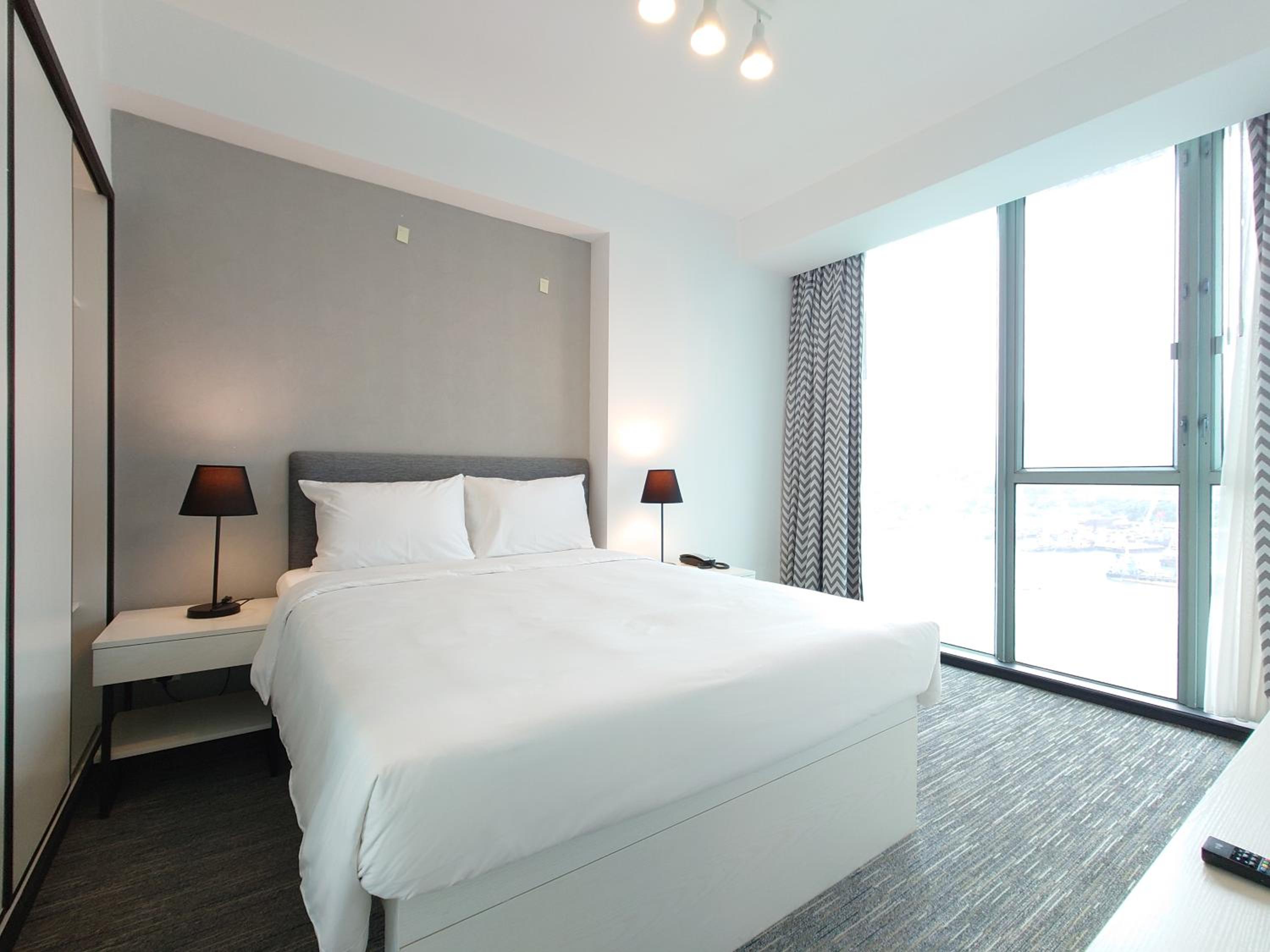 3 Beds Family Seaview Suite