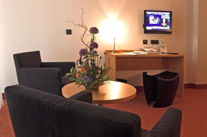 Single Room photo 2