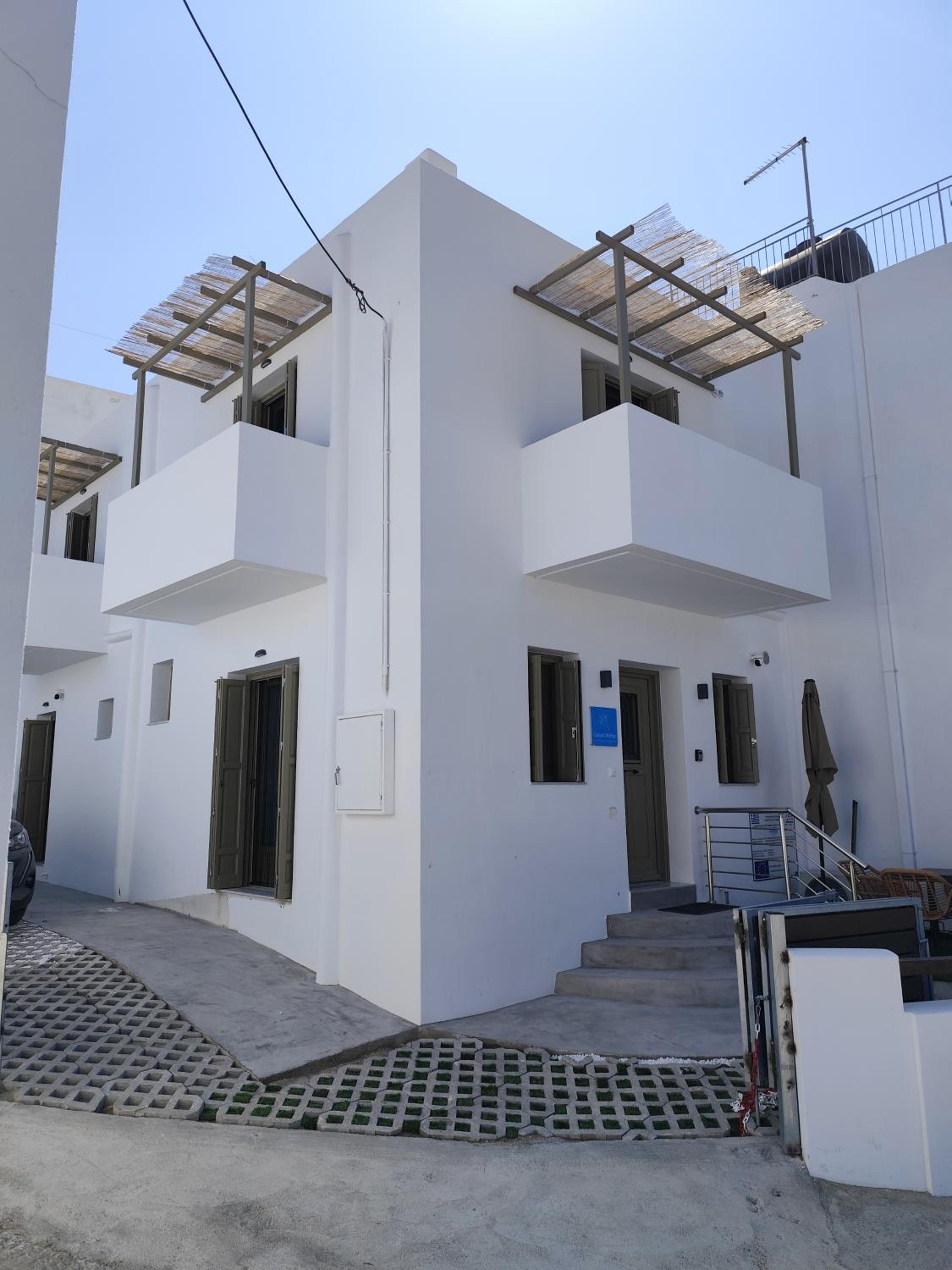 Three-Bedroom Villa photo 2
