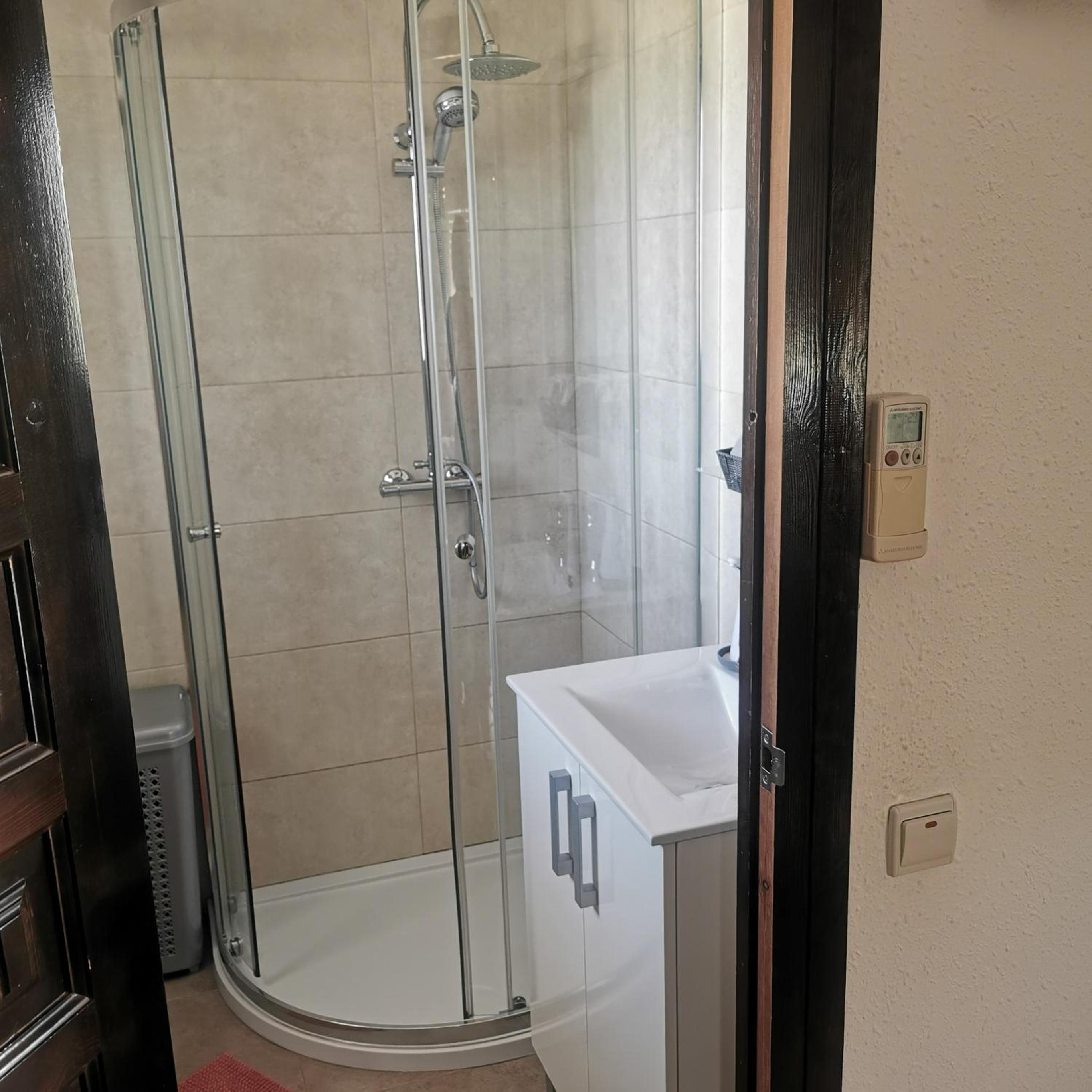 Two-Bedroom Apartment - Photo 21